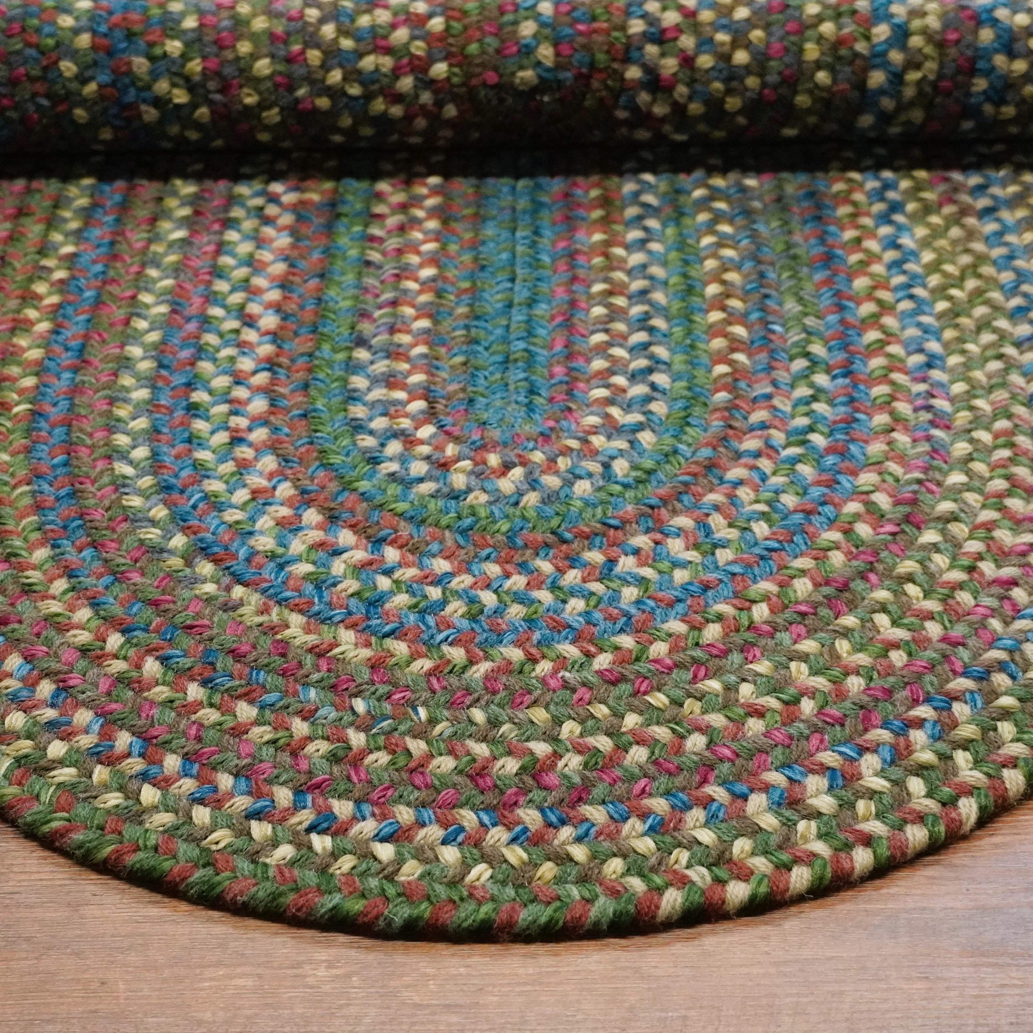 Tapis en laine multicolore tressée de la Nouvelle-Angleterre de Colonial Mills