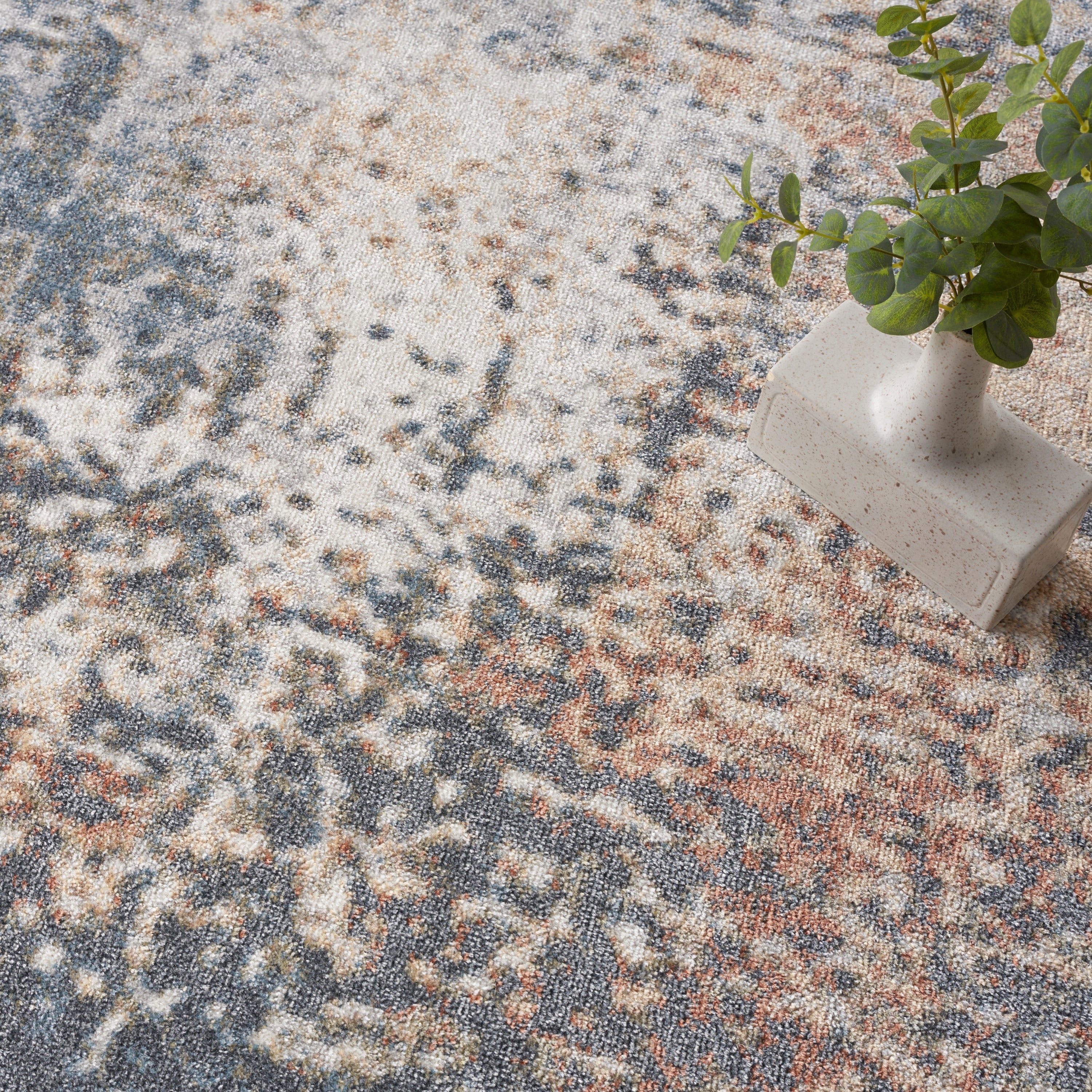 Tapis abstrait lavable en machine Nourison Astra