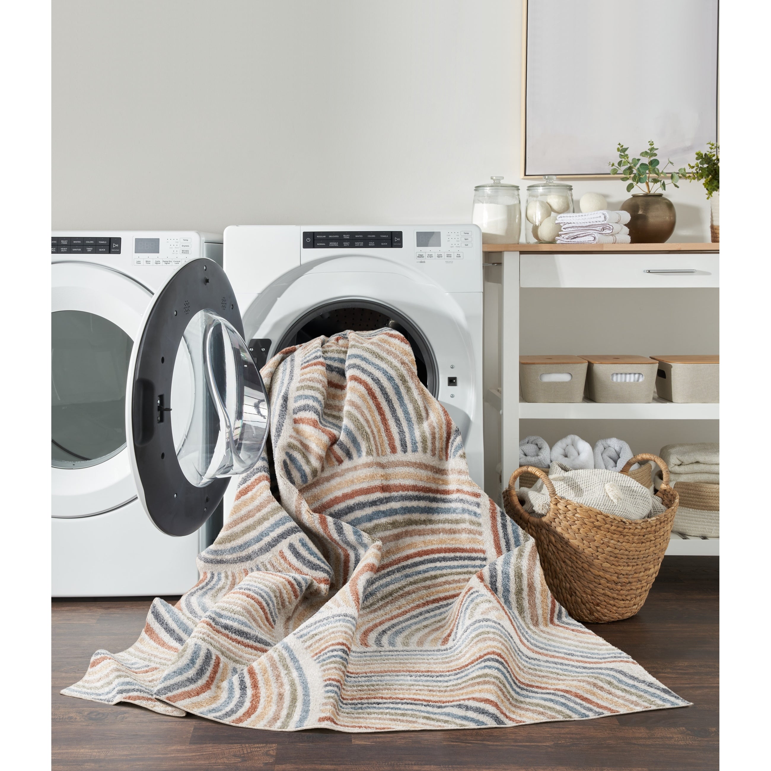 Tapis Nourison Astra lavable en machine avec motif intégral