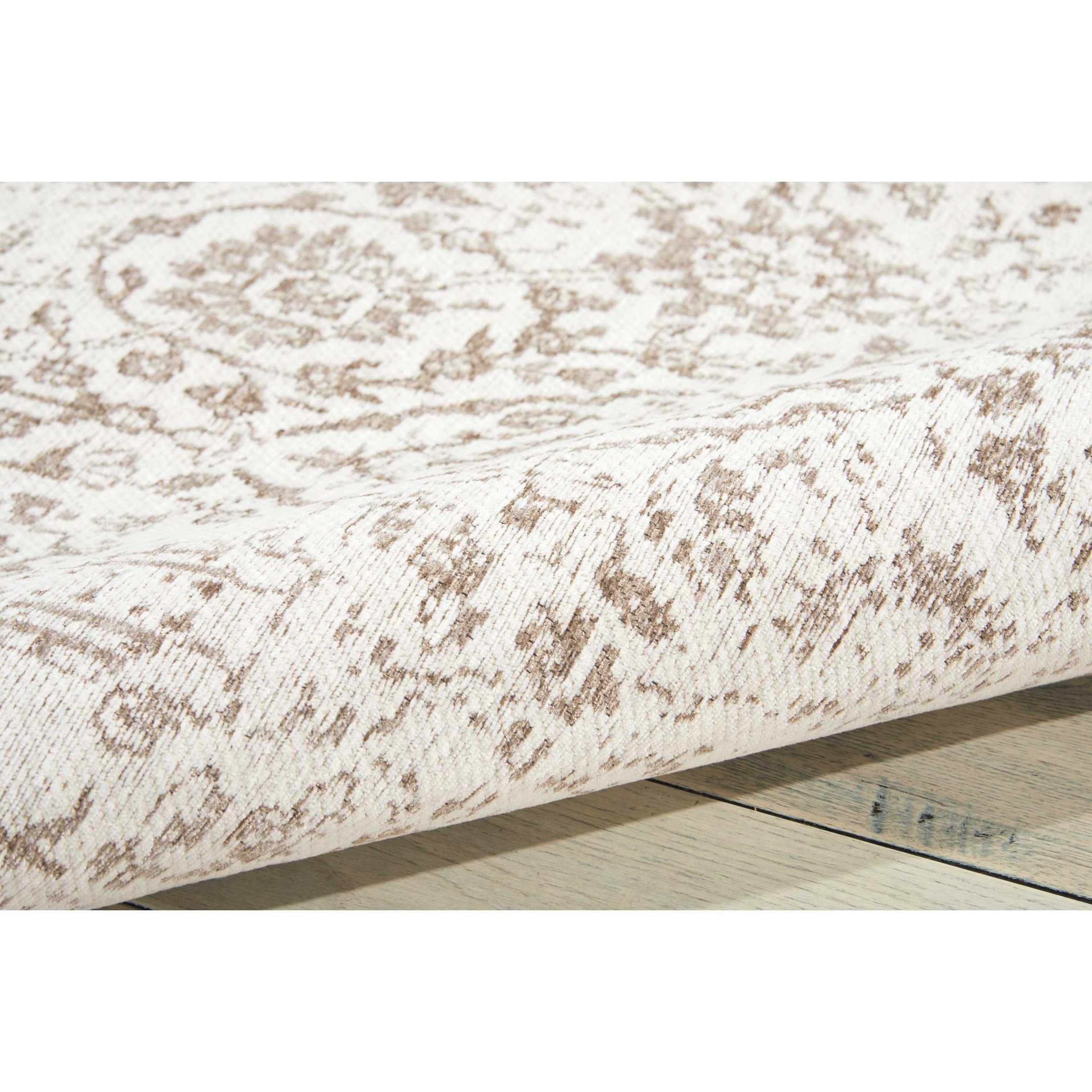 Tapis contemporain Nourison Damask vieilli