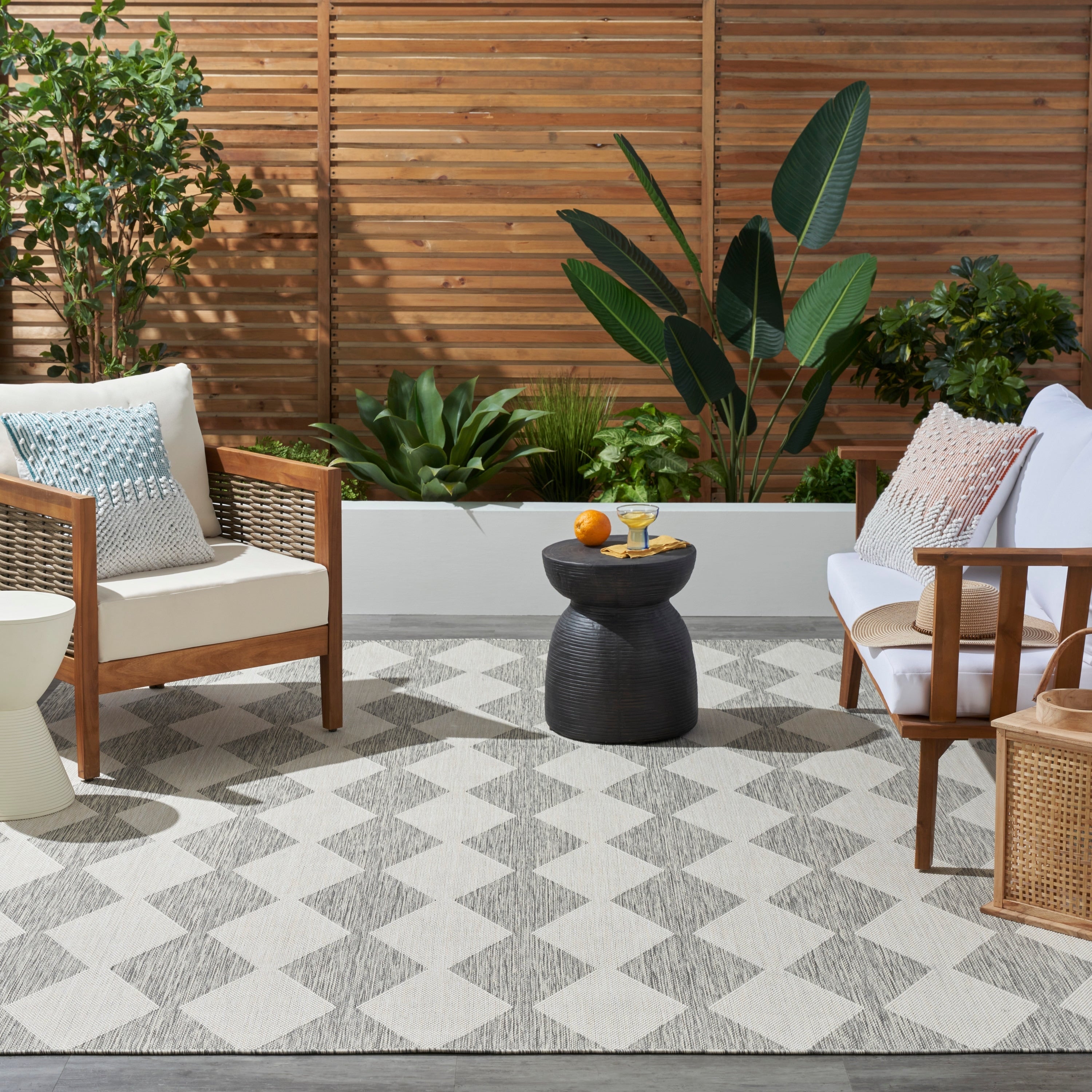 Tapis géométrique d'intérieur/extérieur Nourison Positano