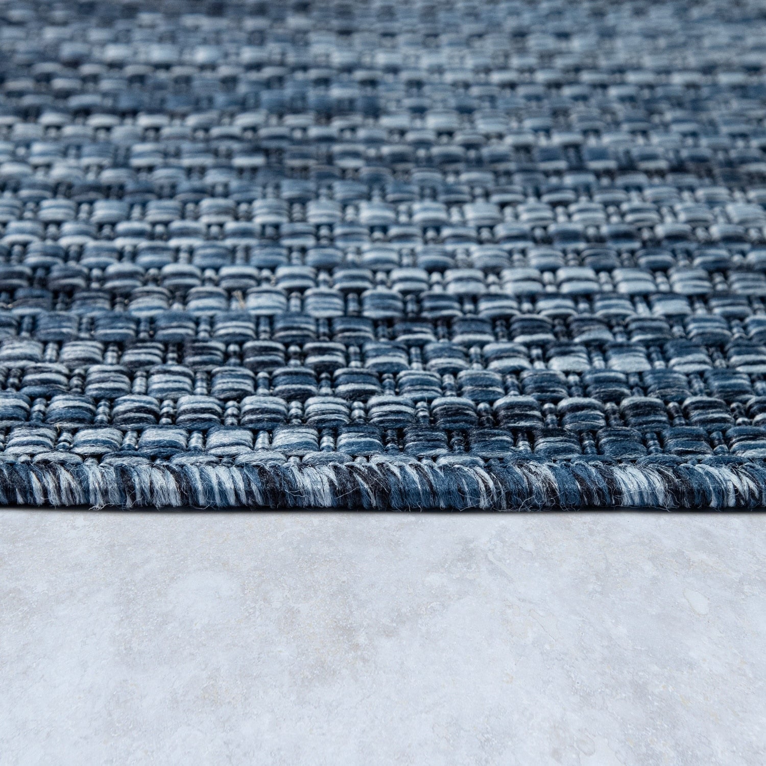 Tapis d'extérieur imperméable et varié pour patio