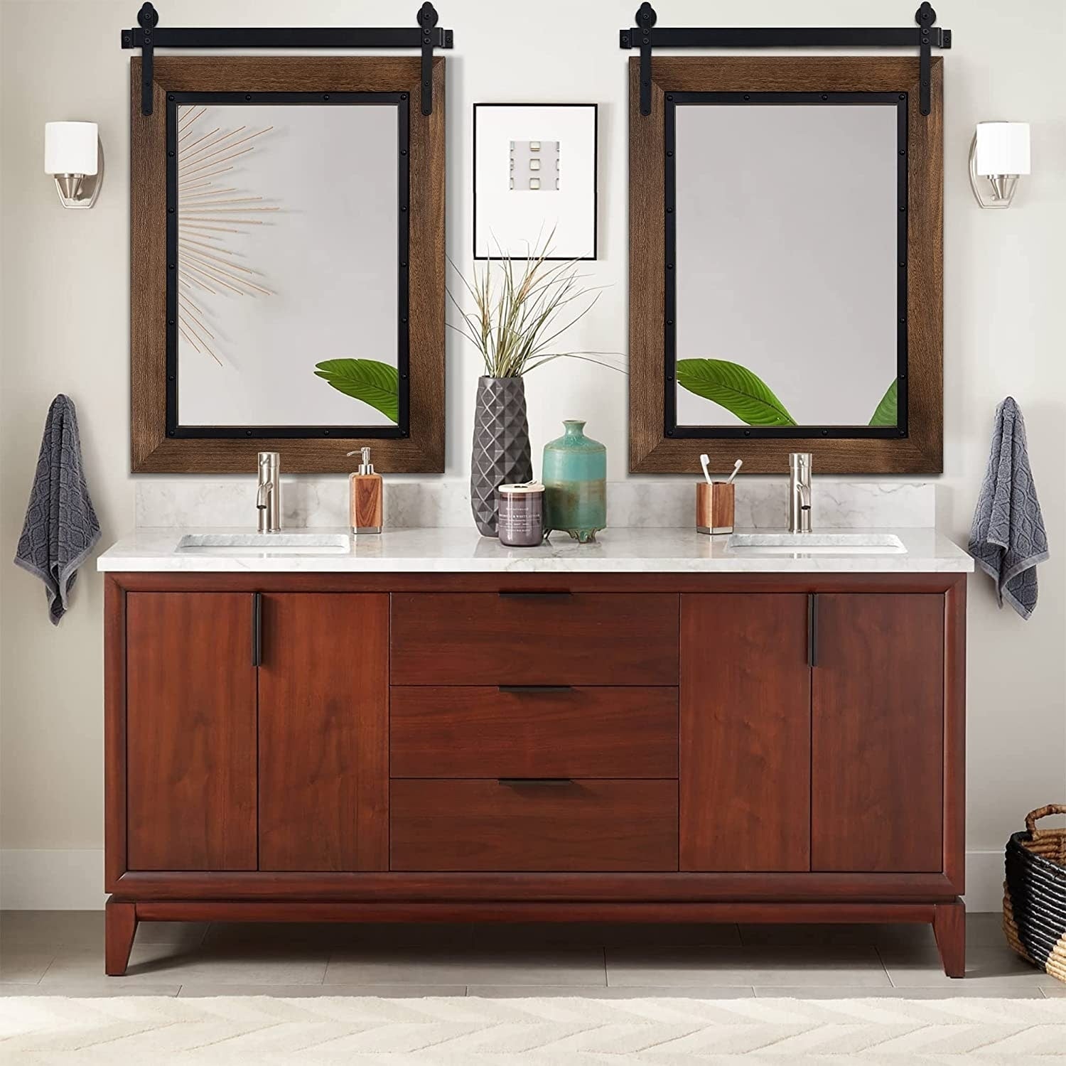 Miroir mural de salle de bain en bois naturel de style grange de ferme