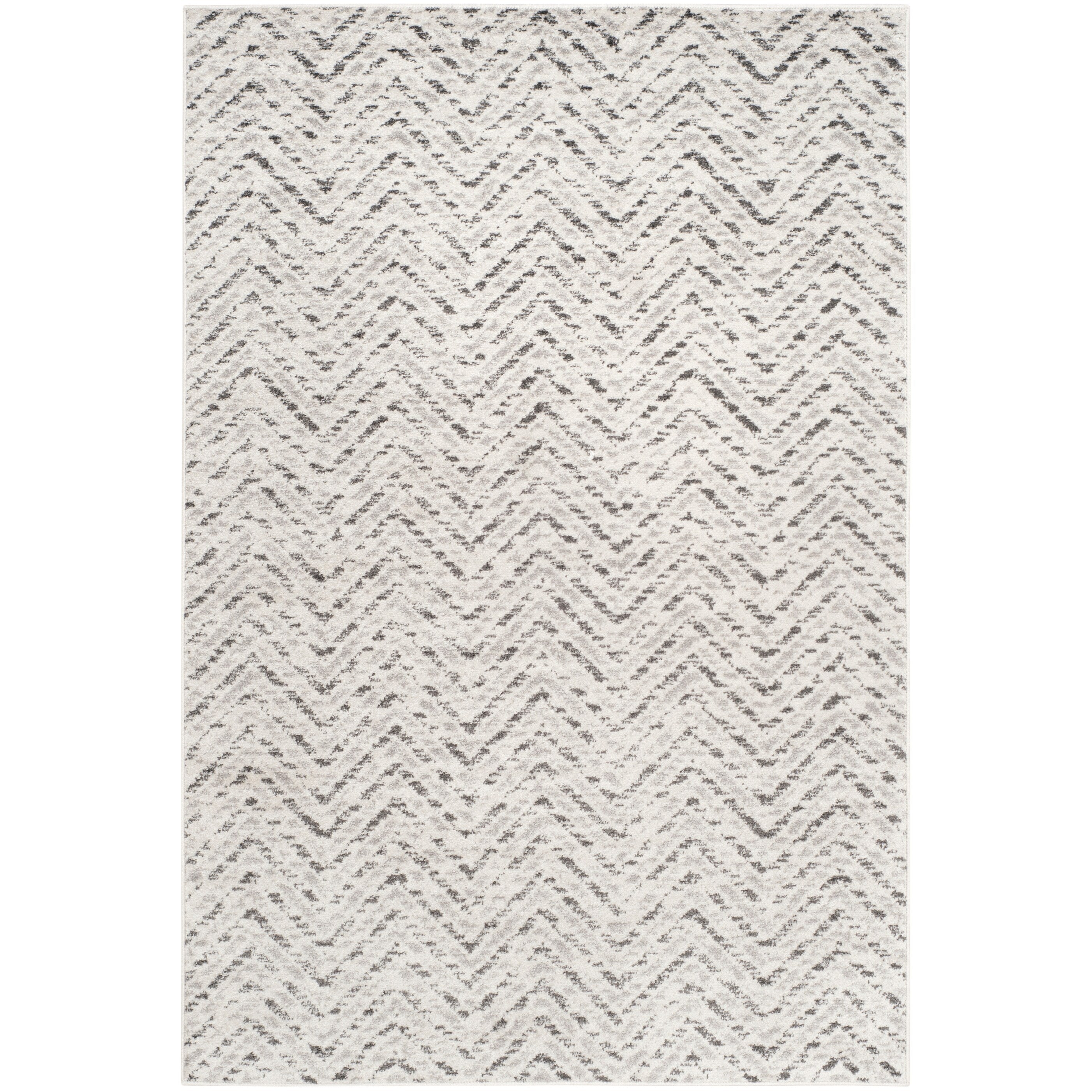 Tapis Adirondack Hildegard Chevron vieilli SAFAVIEH