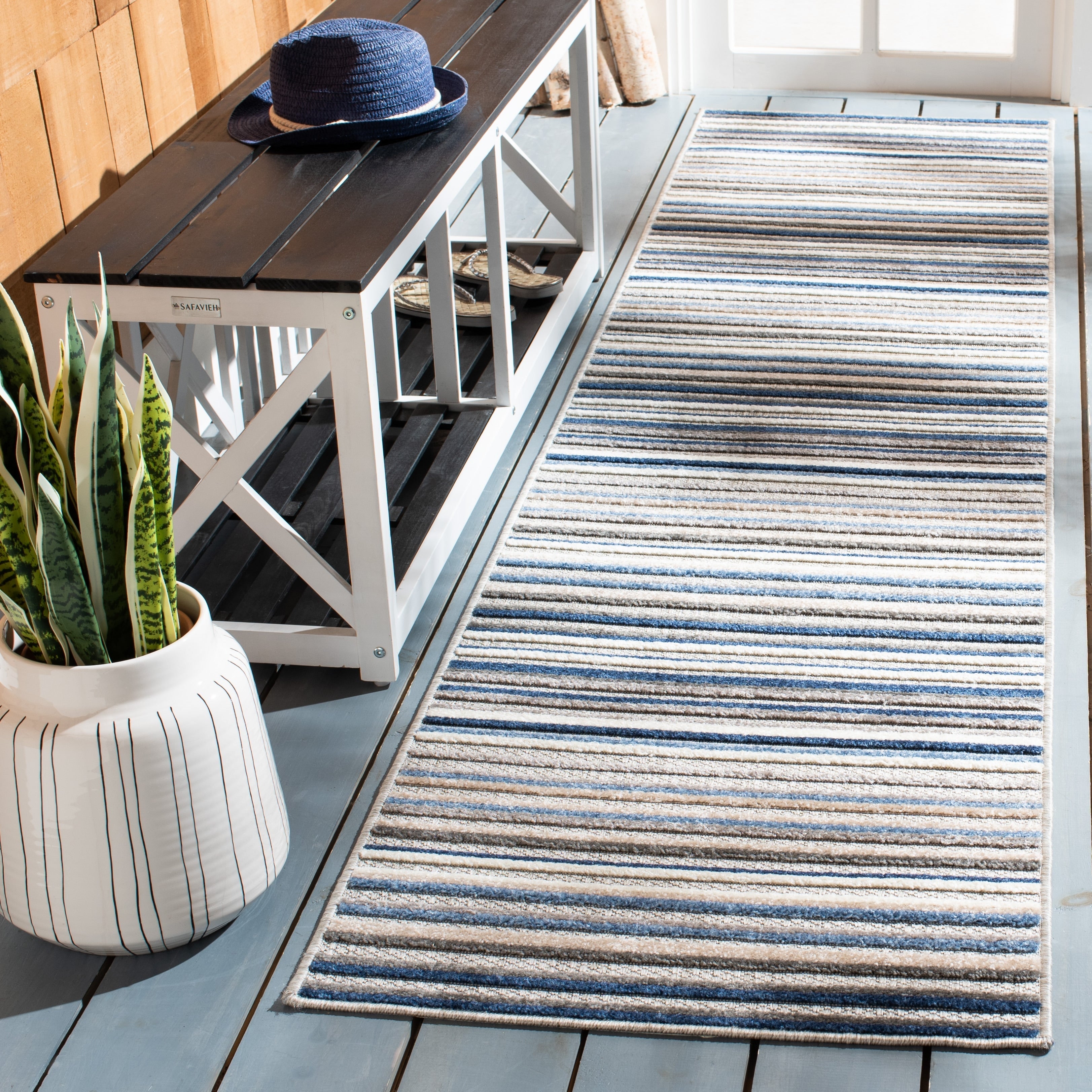 Tapis de patio imperméable à rayures pour intérieur/extérieur SAFAVIEH Cabana Gafia