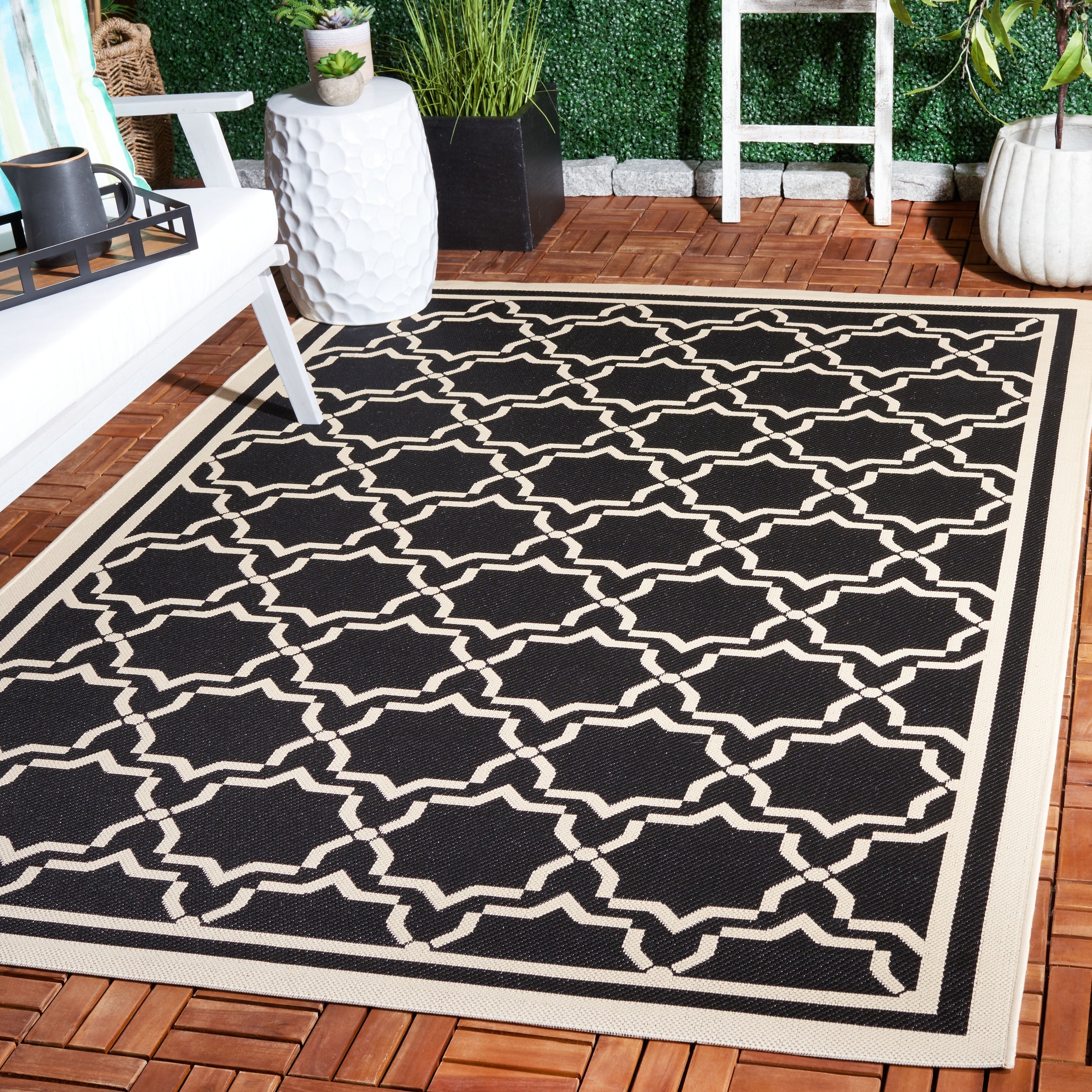 Tapis de jardin imperméable pour intérieur/extérieur SAFAVIEH Courtyard Gulsin