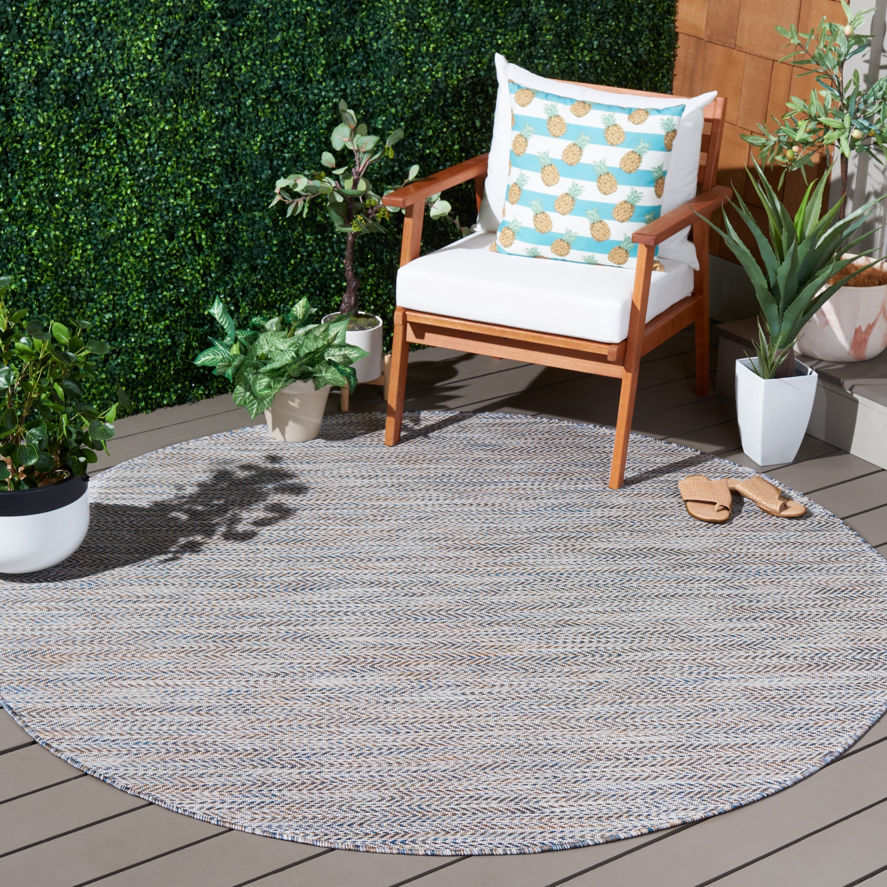 Tapis de jardin imperméable pour intérieur/extérieur SAFAVIEH Courtyard Ilmur