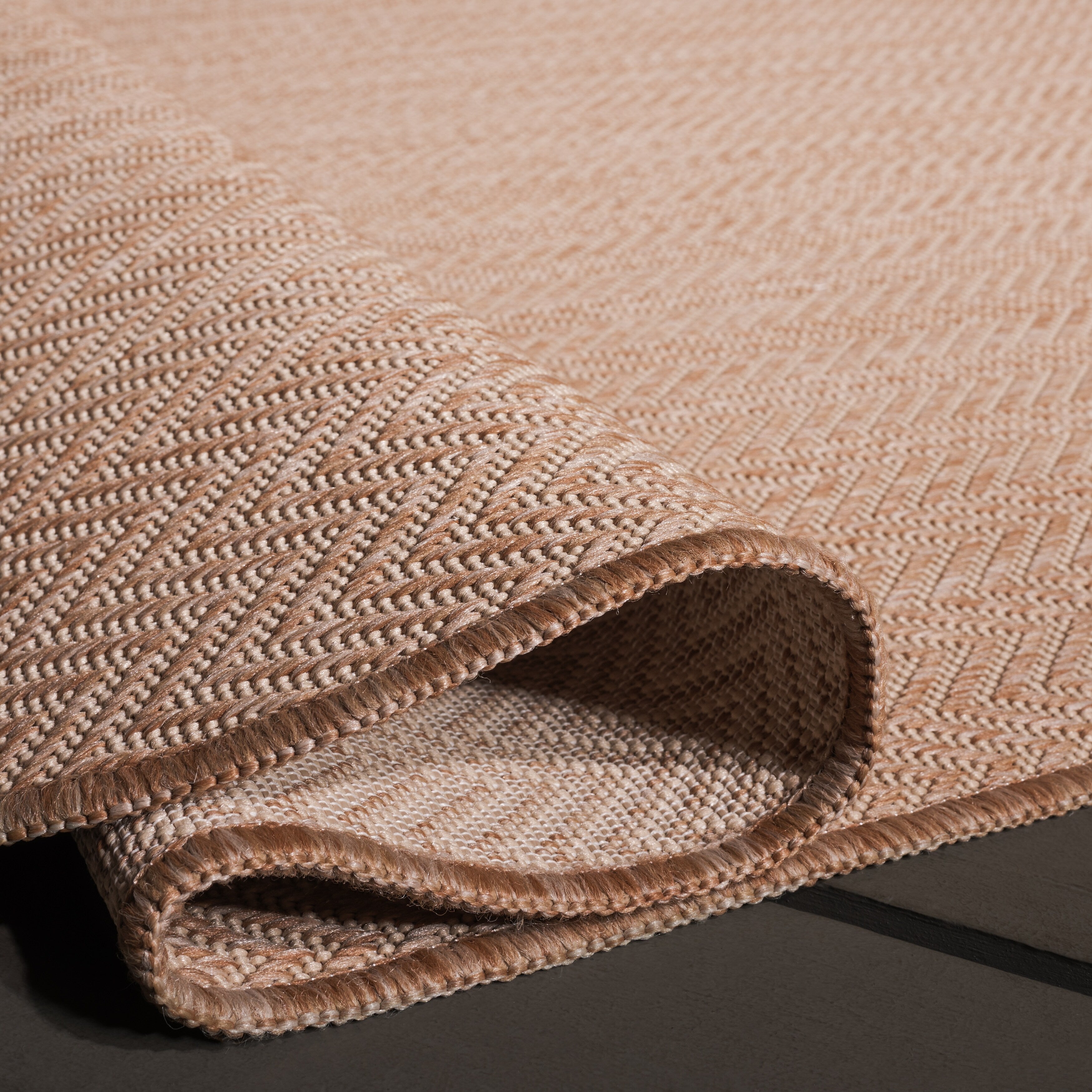 Tapis de jardin imperméable pour intérieur/extérieur SAFAVIEH Courtyard Ilmur