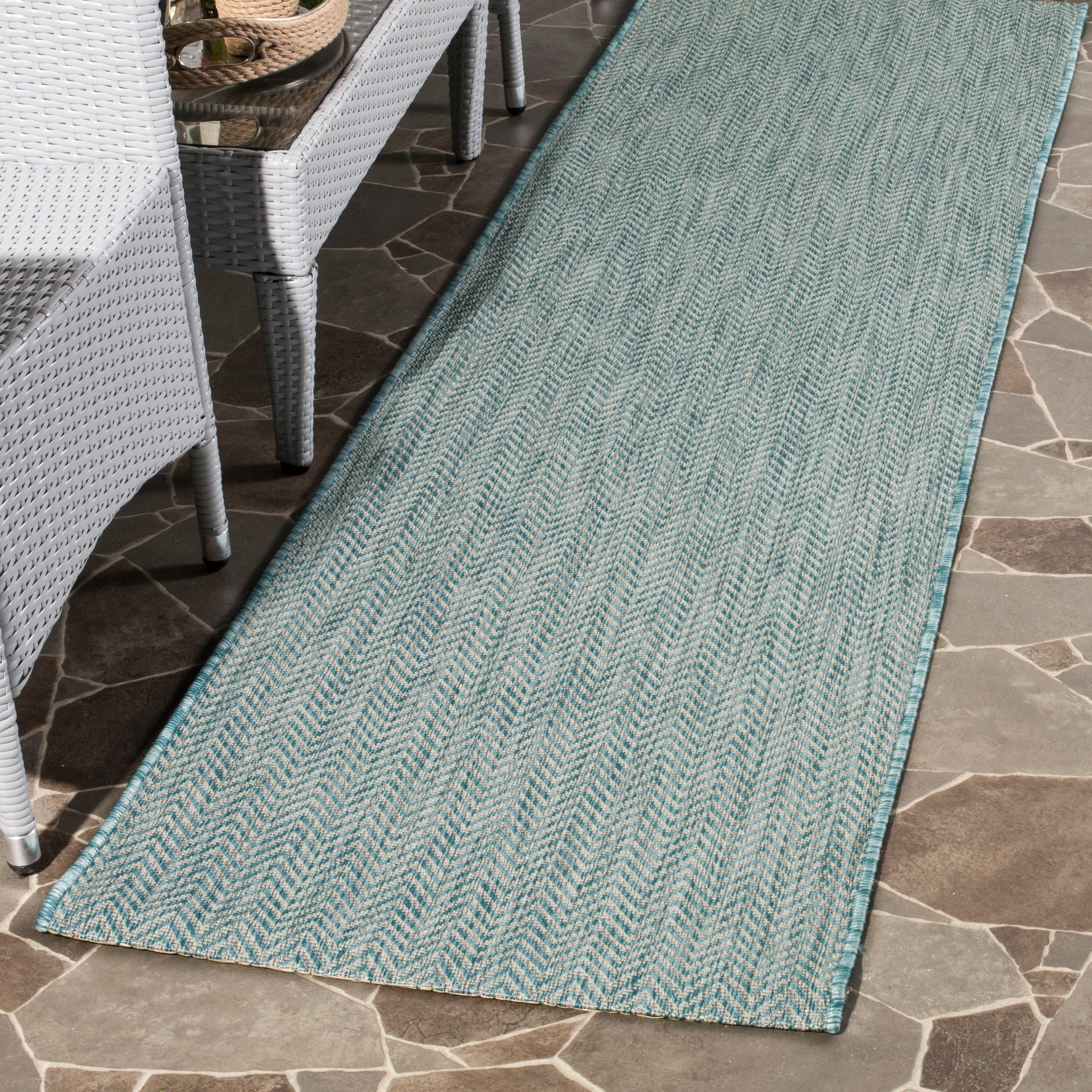 Tapis de jardin imperméable pour intérieur/extérieur SAFAVIEH Courtyard Ilmur