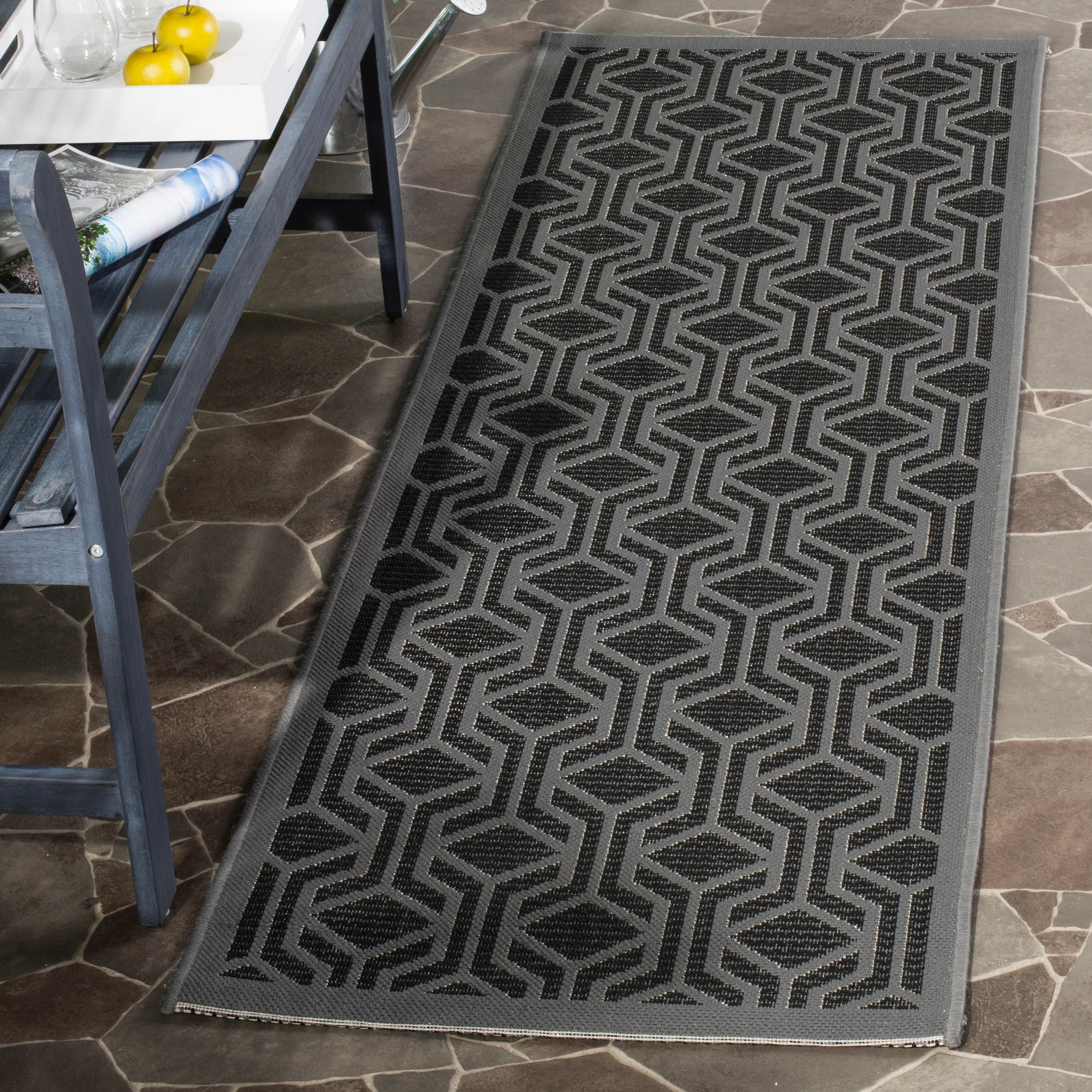 Tapis de jardin imperméable pour intérieur/extérieur SAFAVIEH Courtyard Jeanine