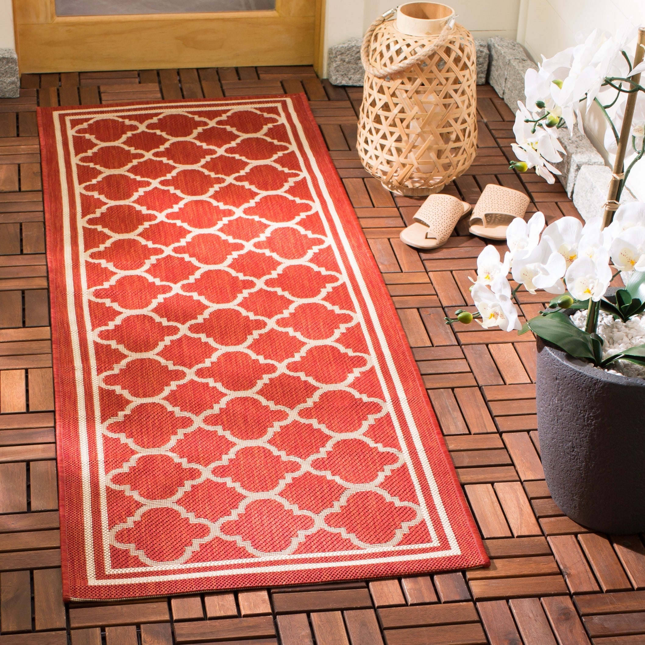 Tapis de jardin imperméable d'intérieur/extérieur SAFAVIEH Courtyard Kristelle