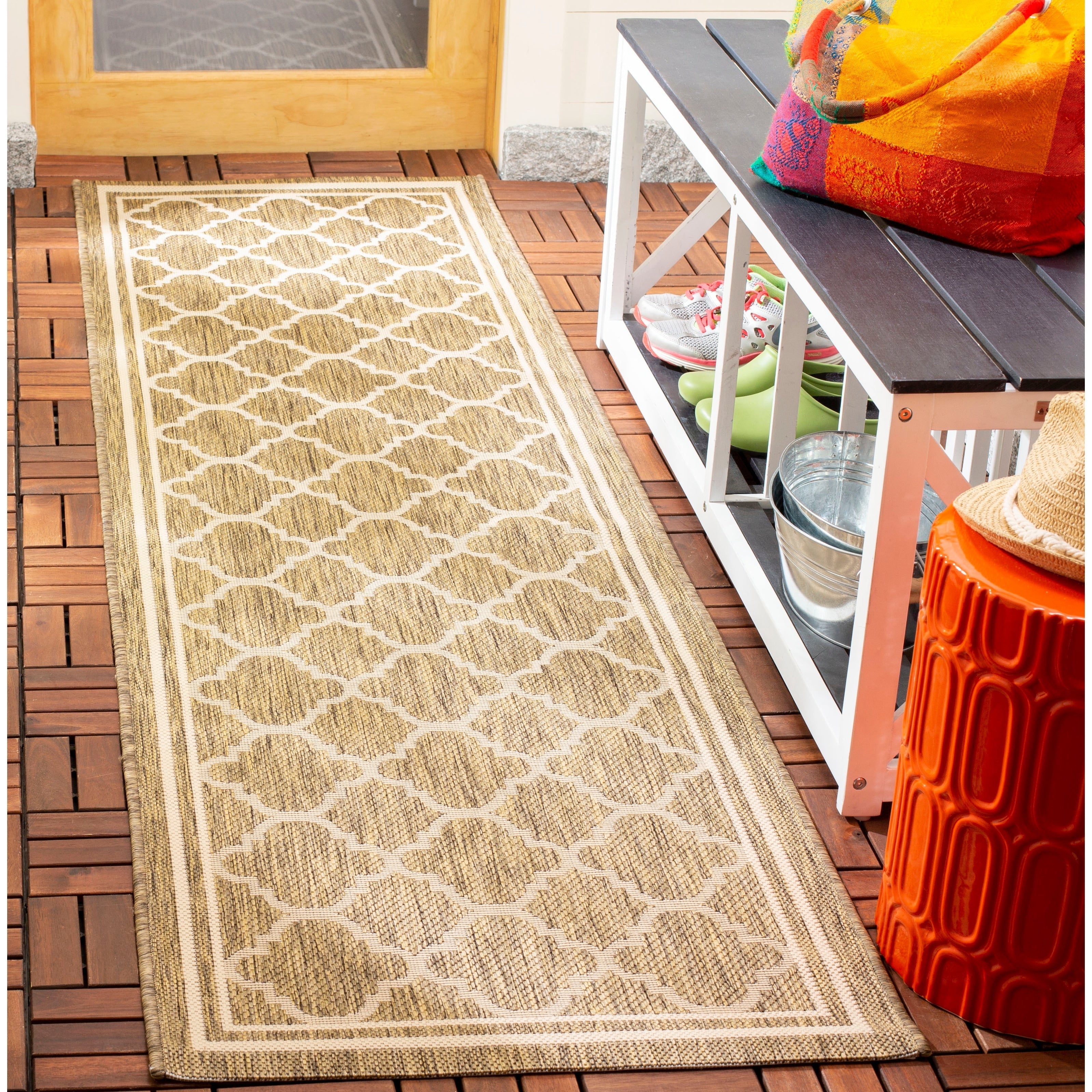 Tapis de jardin imperméable d'intérieur/extérieur SAFAVIEH Courtyard Kristelle