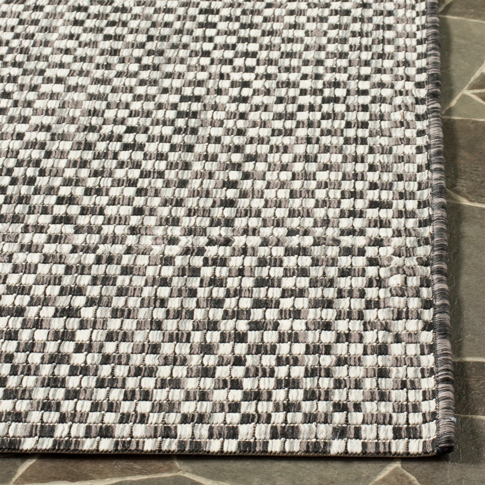 Tapis de jardin imperméable pour intérieur/extérieur SAFAVIEH Courtyard Ragini