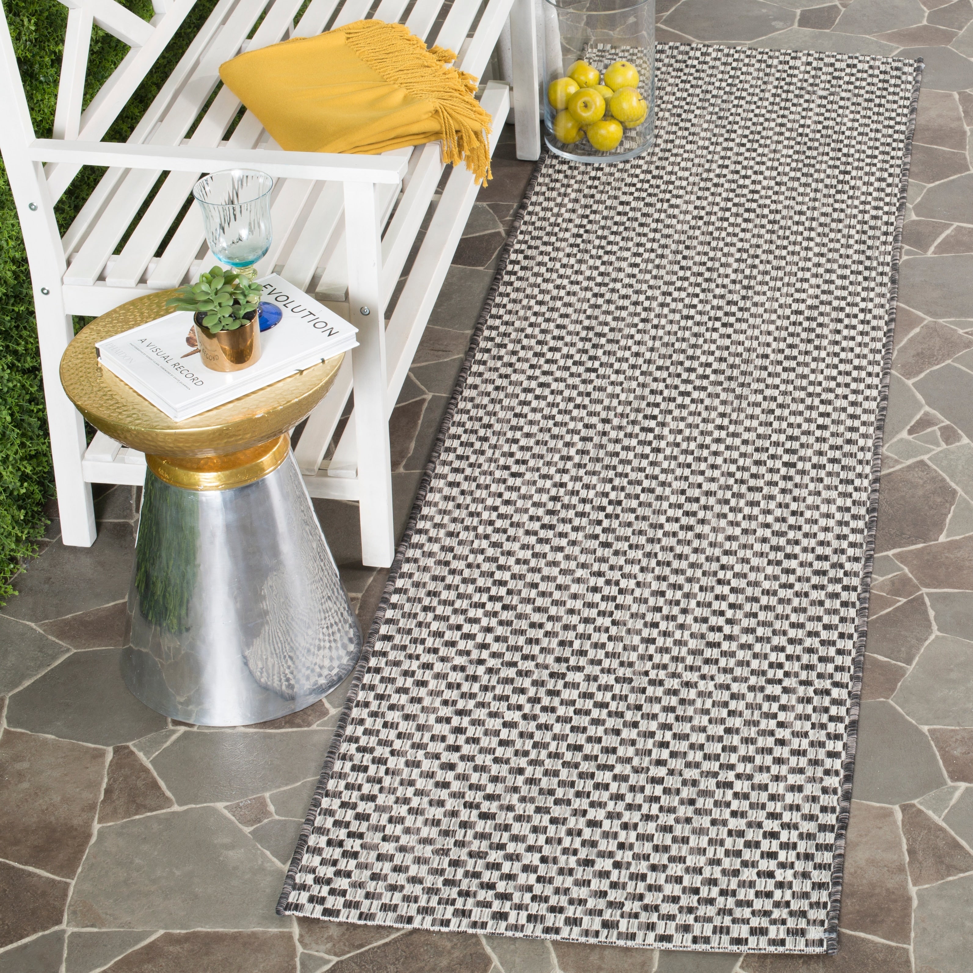 Tapis de jardin imperméable pour intérieur/extérieur SAFAVIEH Courtyard Ragini
