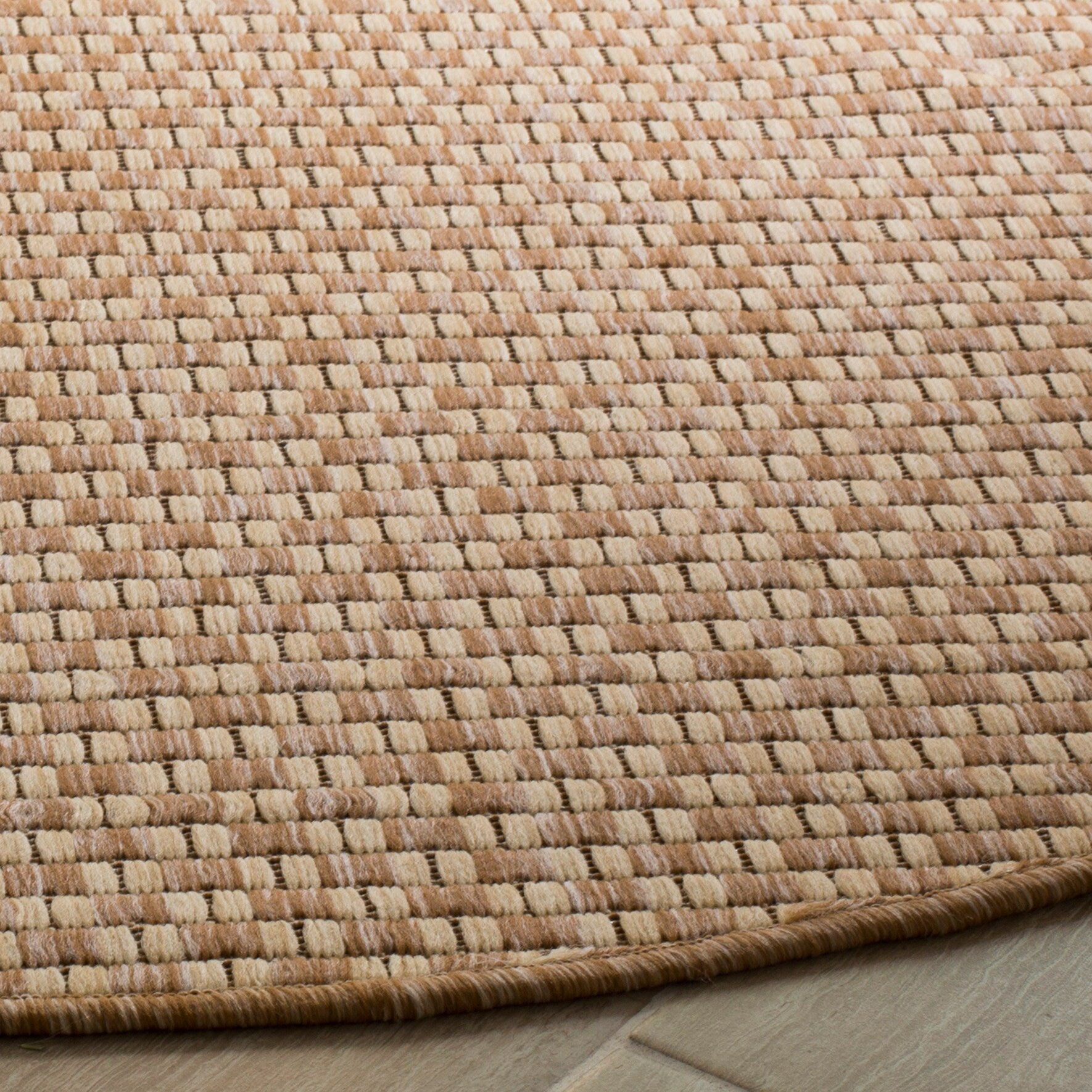 Tapis de jardin imperméable pour intérieur/extérieur SAFAVIEH Courtyard Ragini