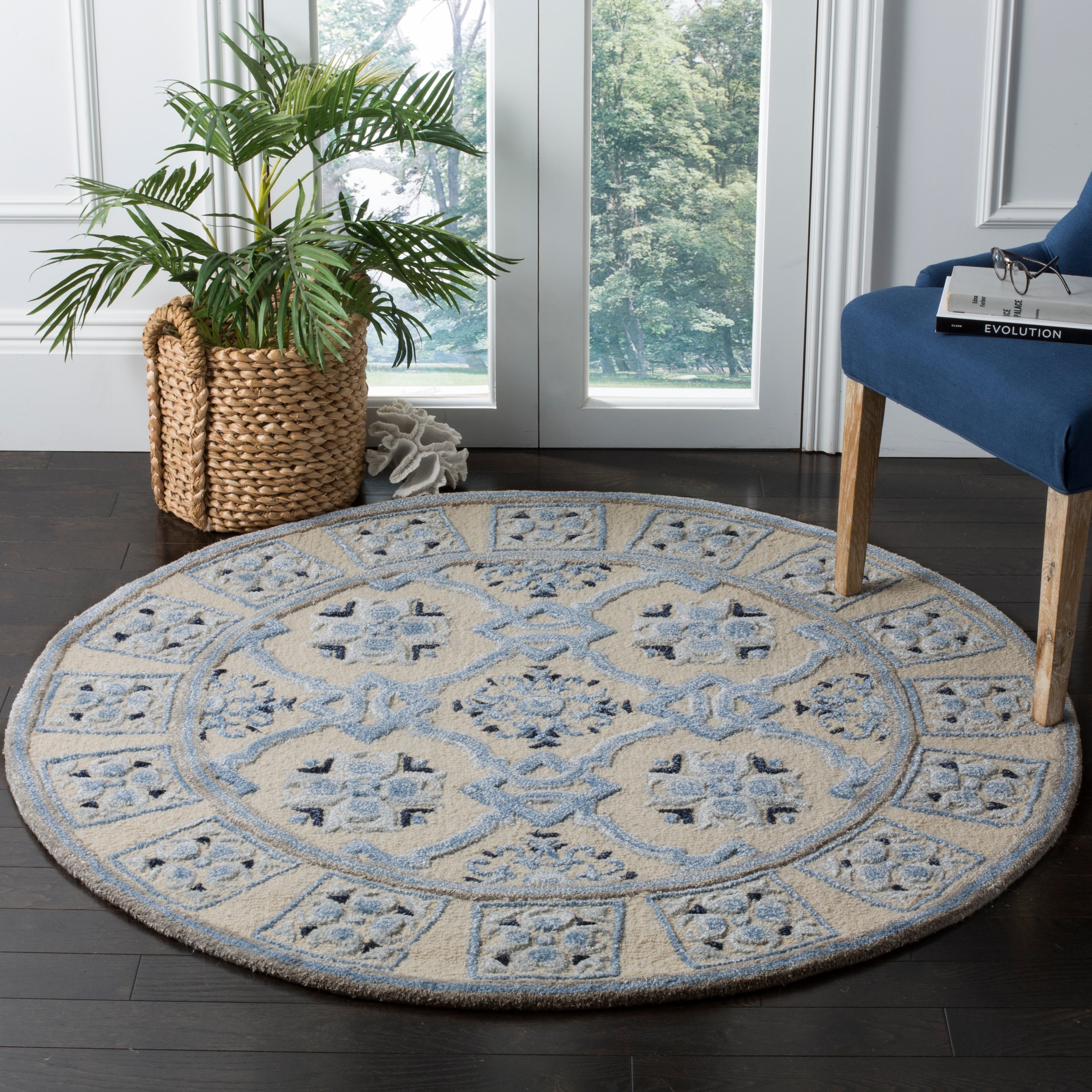 Tapis en laine floral moderne fait main Bella Rodica de SAFAVIEH
