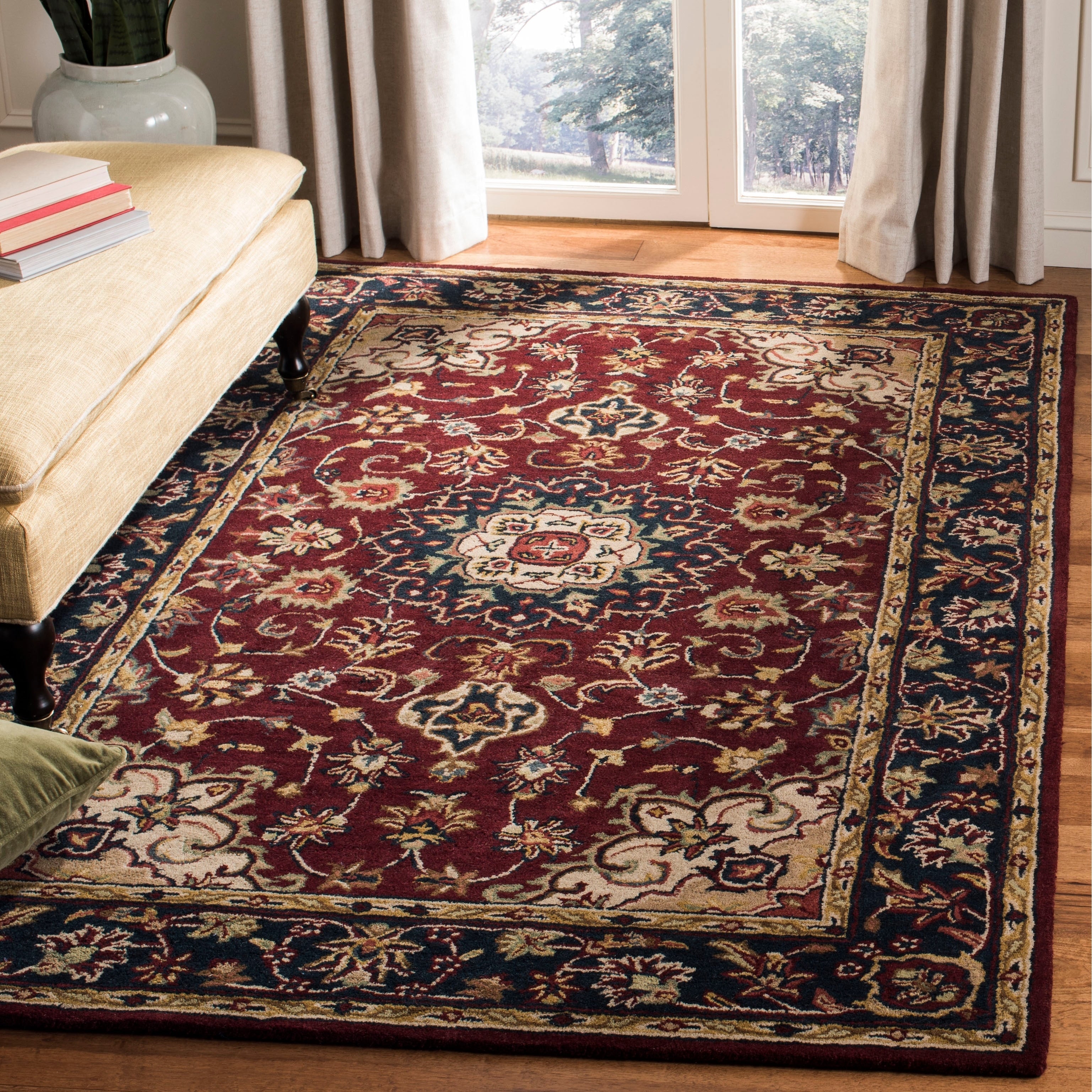 Tapis oriental traditionnel en laine SAFAVIEH fait main classique Gordana