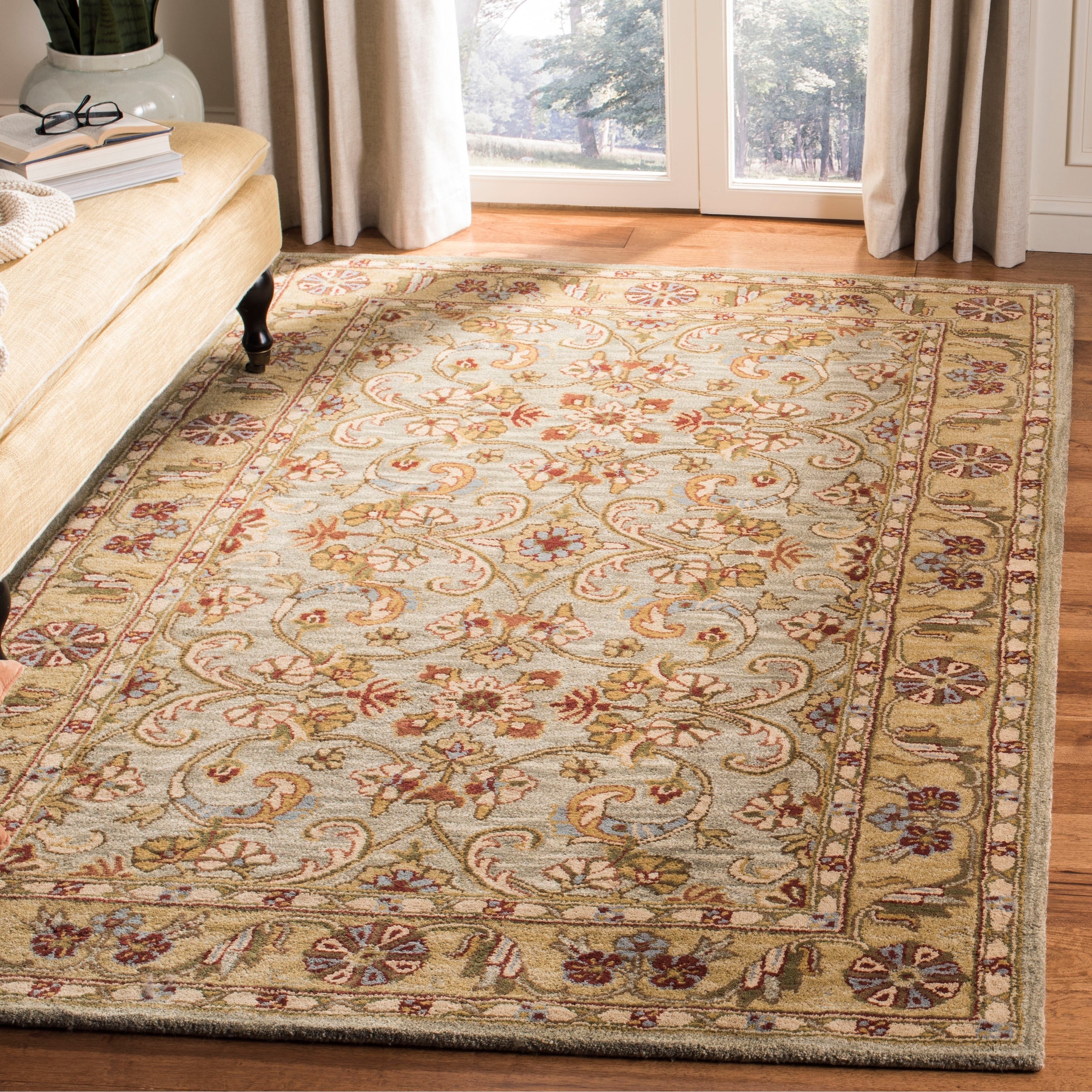 Tapis traditionnel oriental en laine fait main SAFAVIEH