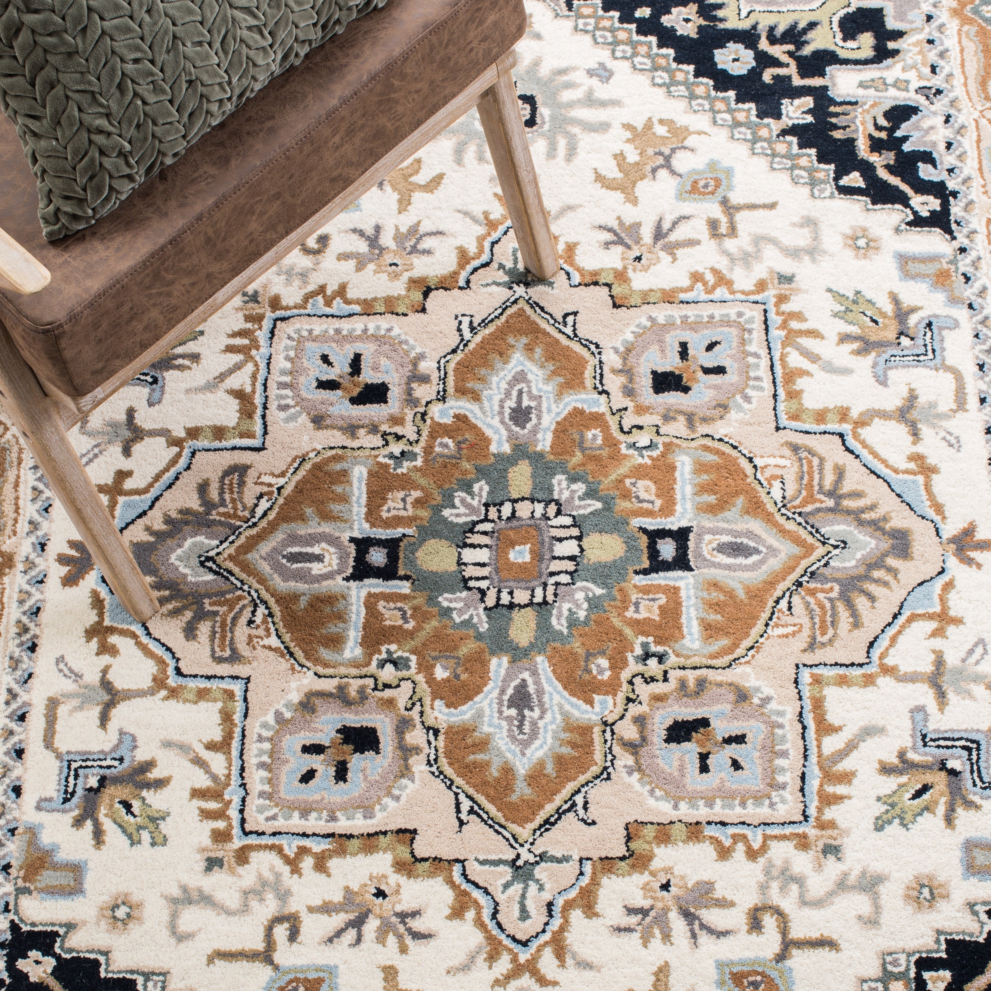 Tapis oriental traditionnel en laine fait main SAFAVIEH Heritage Carrol