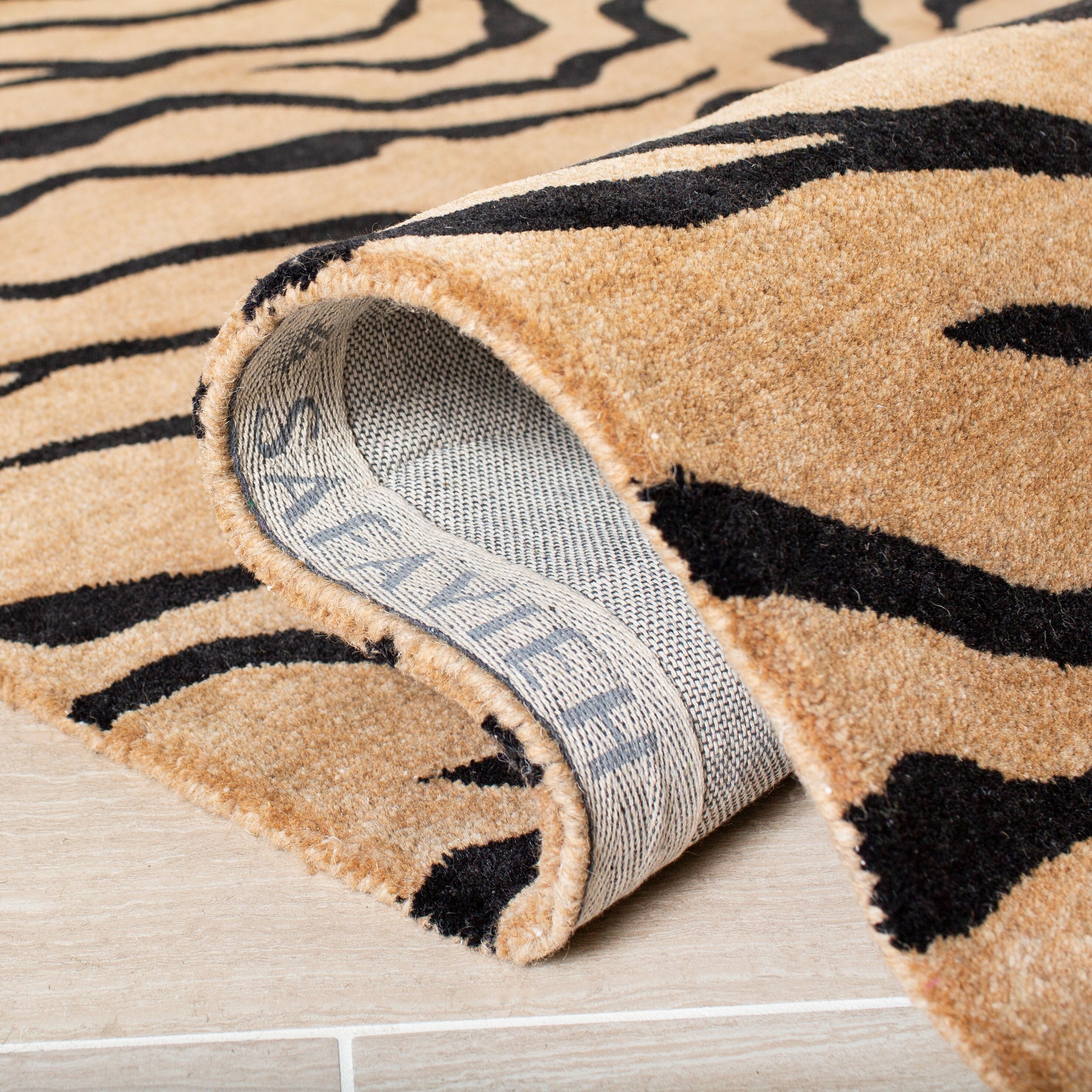 Tapis en laine fait main Soho Latoyia Tiger NZ de SAFAVIEH