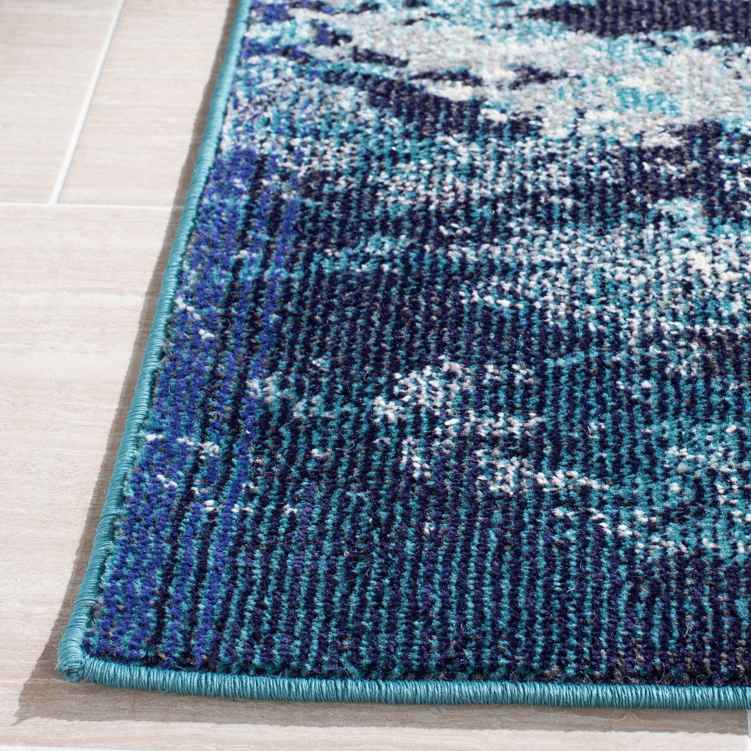 Tapis abstrait moderne SAFAVIEH Madison Lawanda