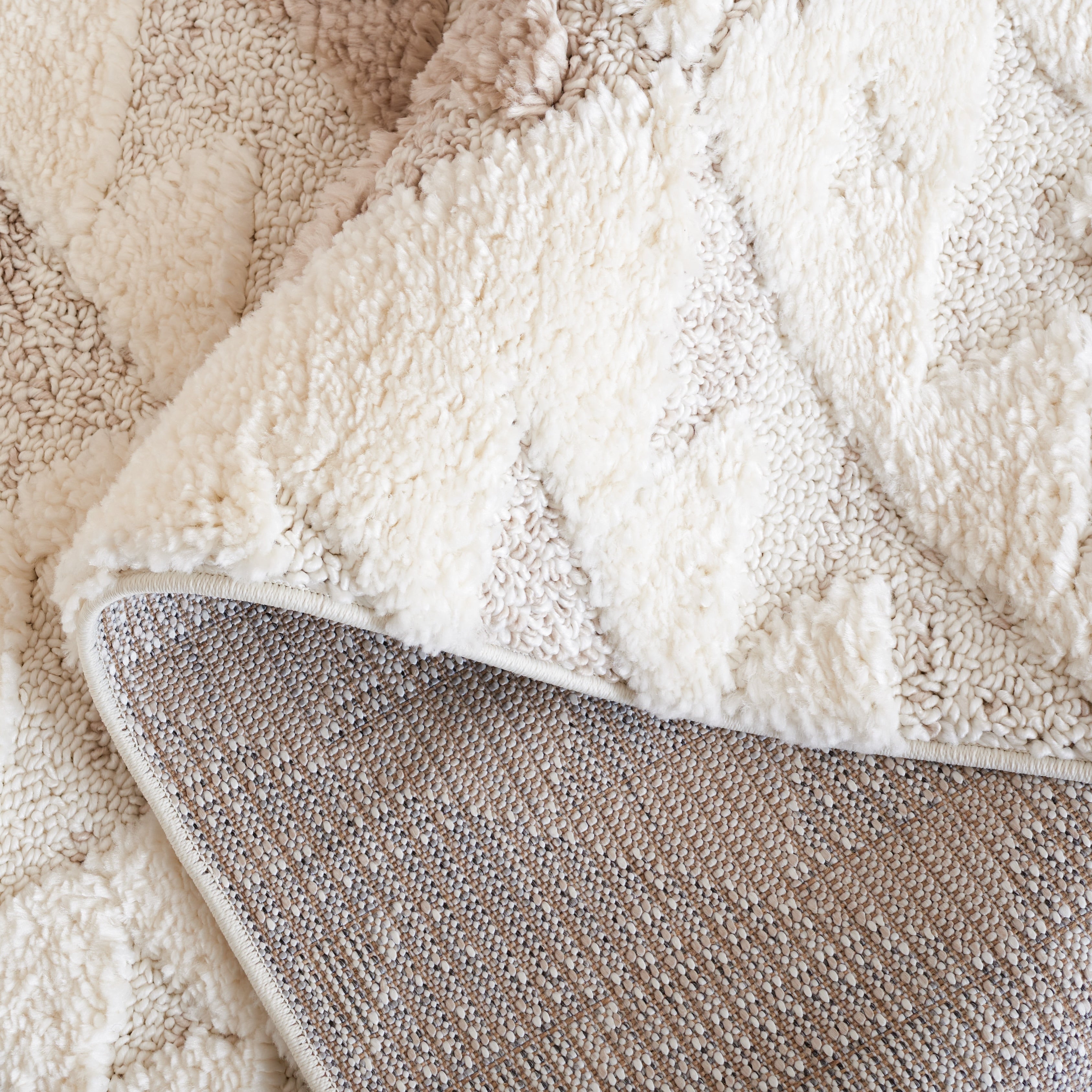 Tapis marocain à poils longs SAFAVIEH Delores, 5 cm d'épaisseur