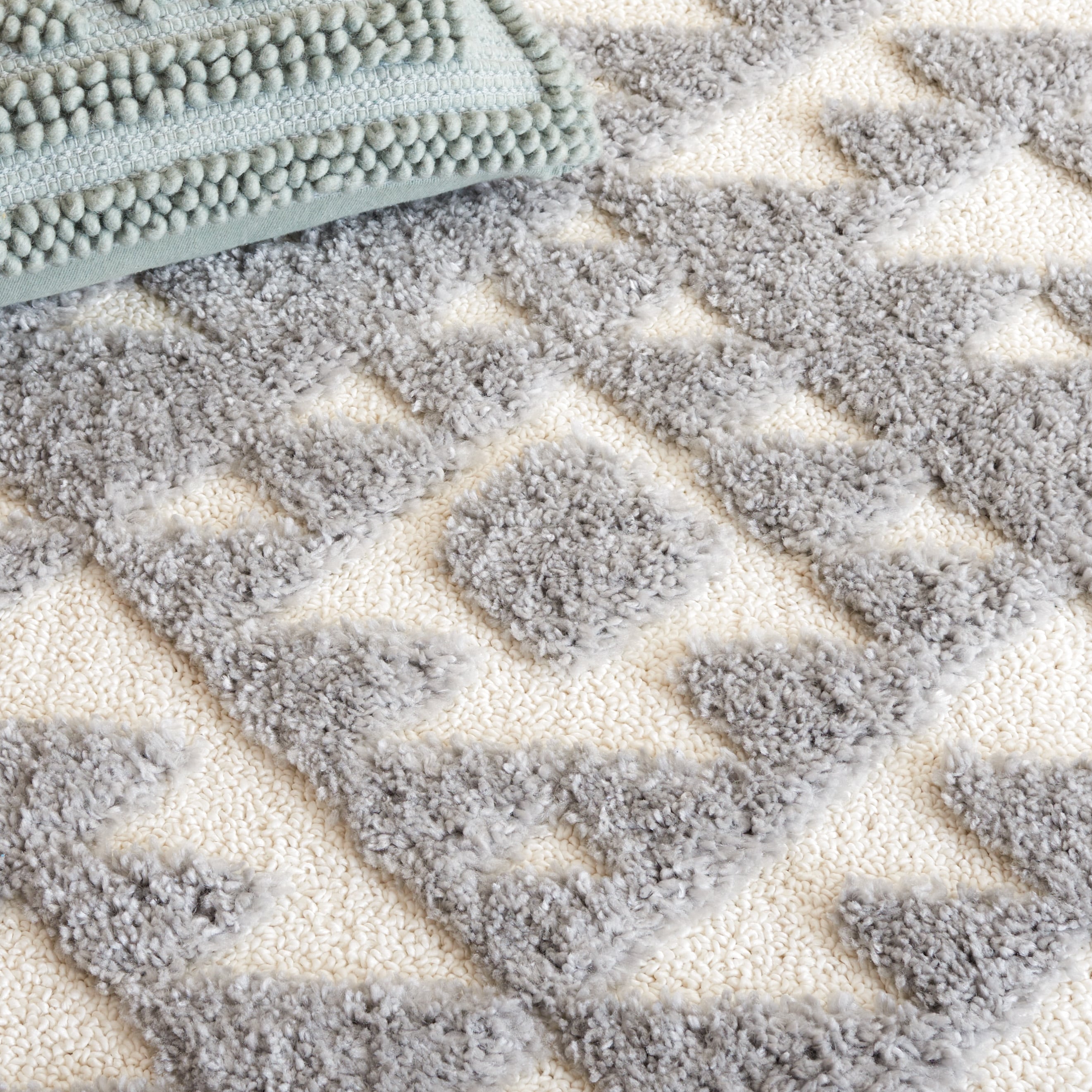 Tapis marocain à poils longs SAFAVIEH Delores, 5 cm d'épaisseur