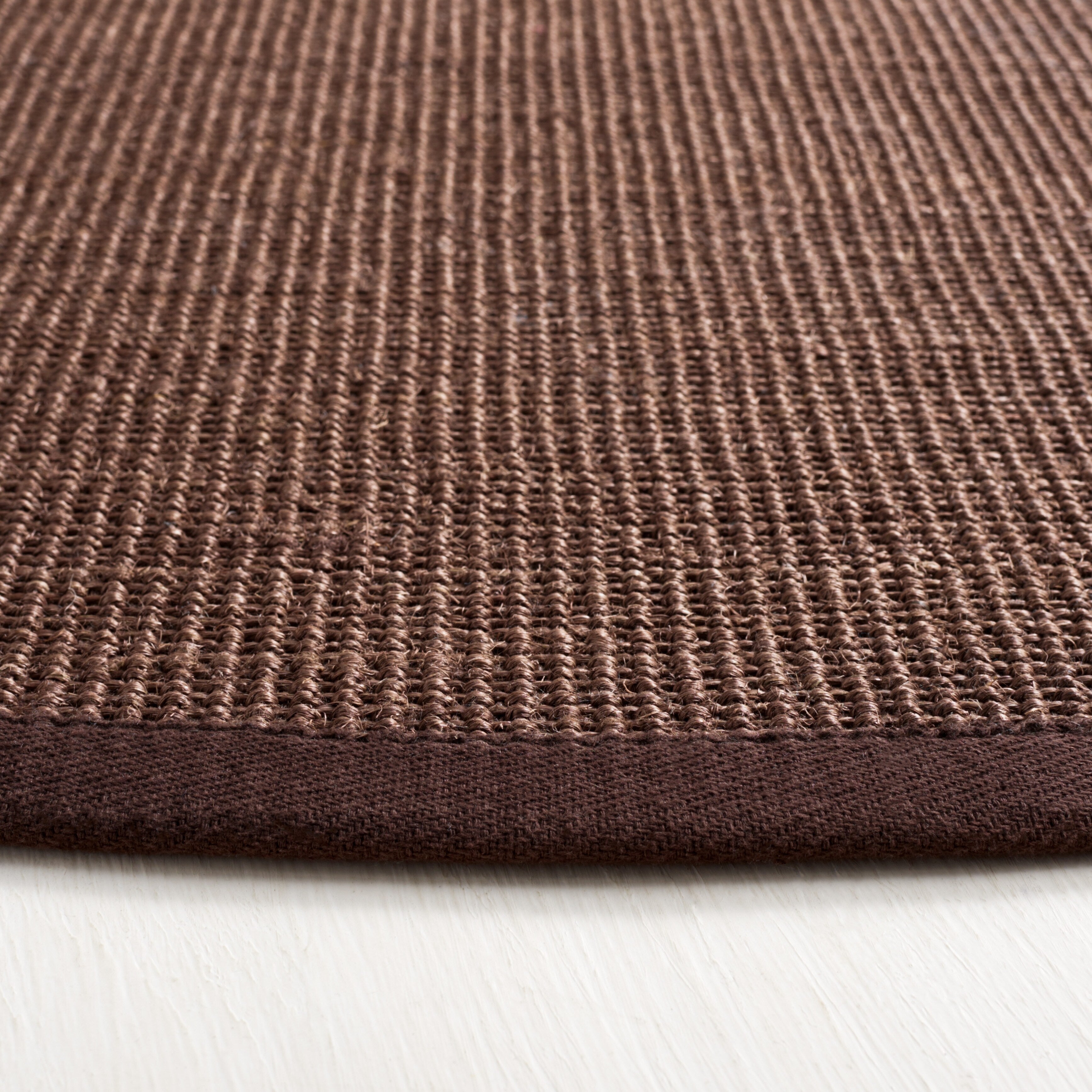 Tapis en sisal à bordure décontractée en fibre naturelle SAFAVIEH Alleen