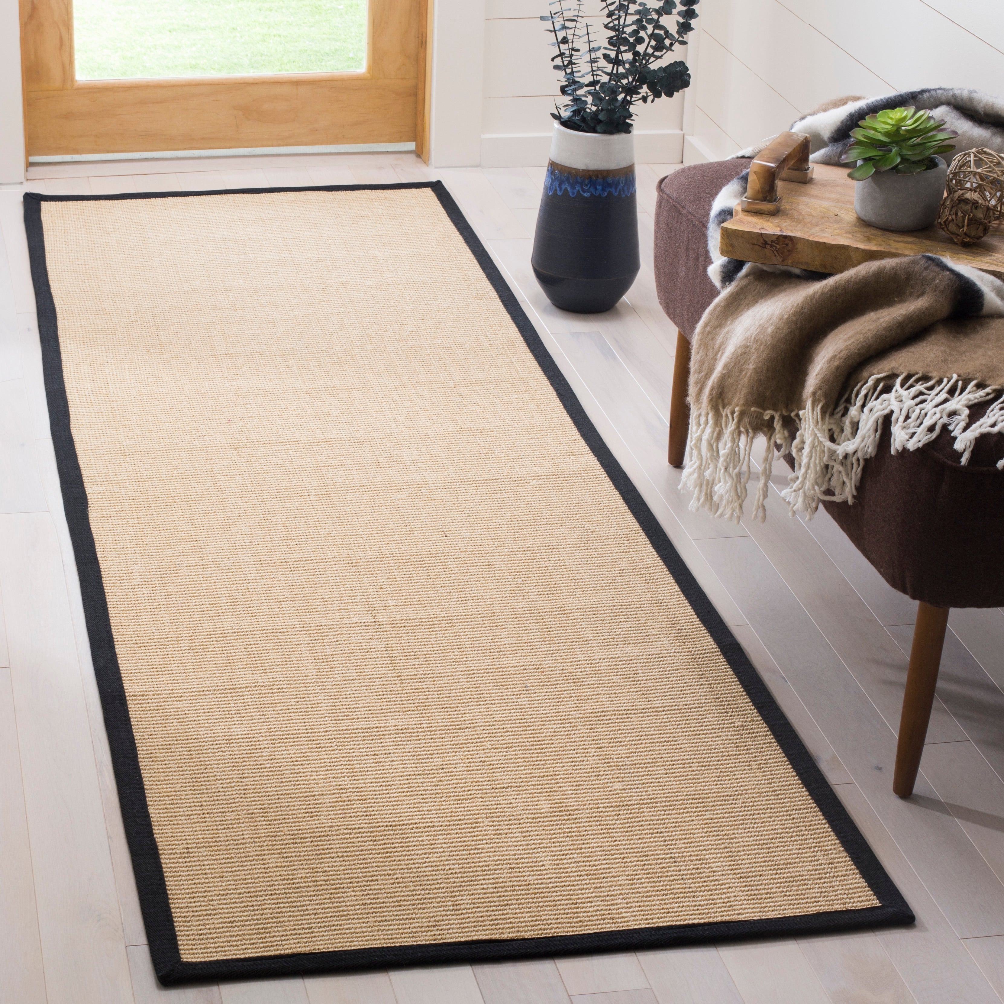 Tapis en sisal à bordure Madelyn en fibre naturelle SAFAVIEH