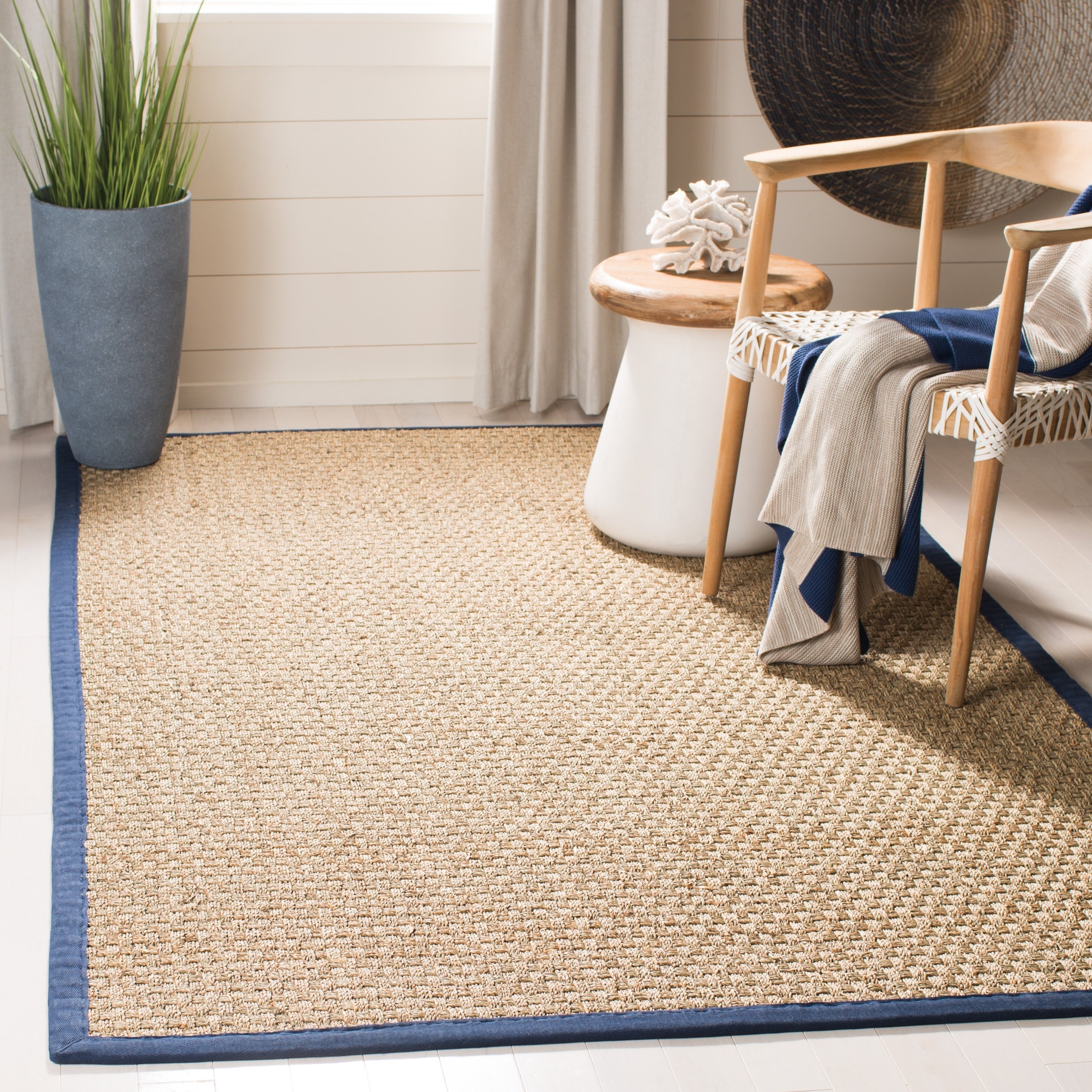 Tapis en jonc de mer tissé en fibre naturelle Zymryd SAFAVIEH