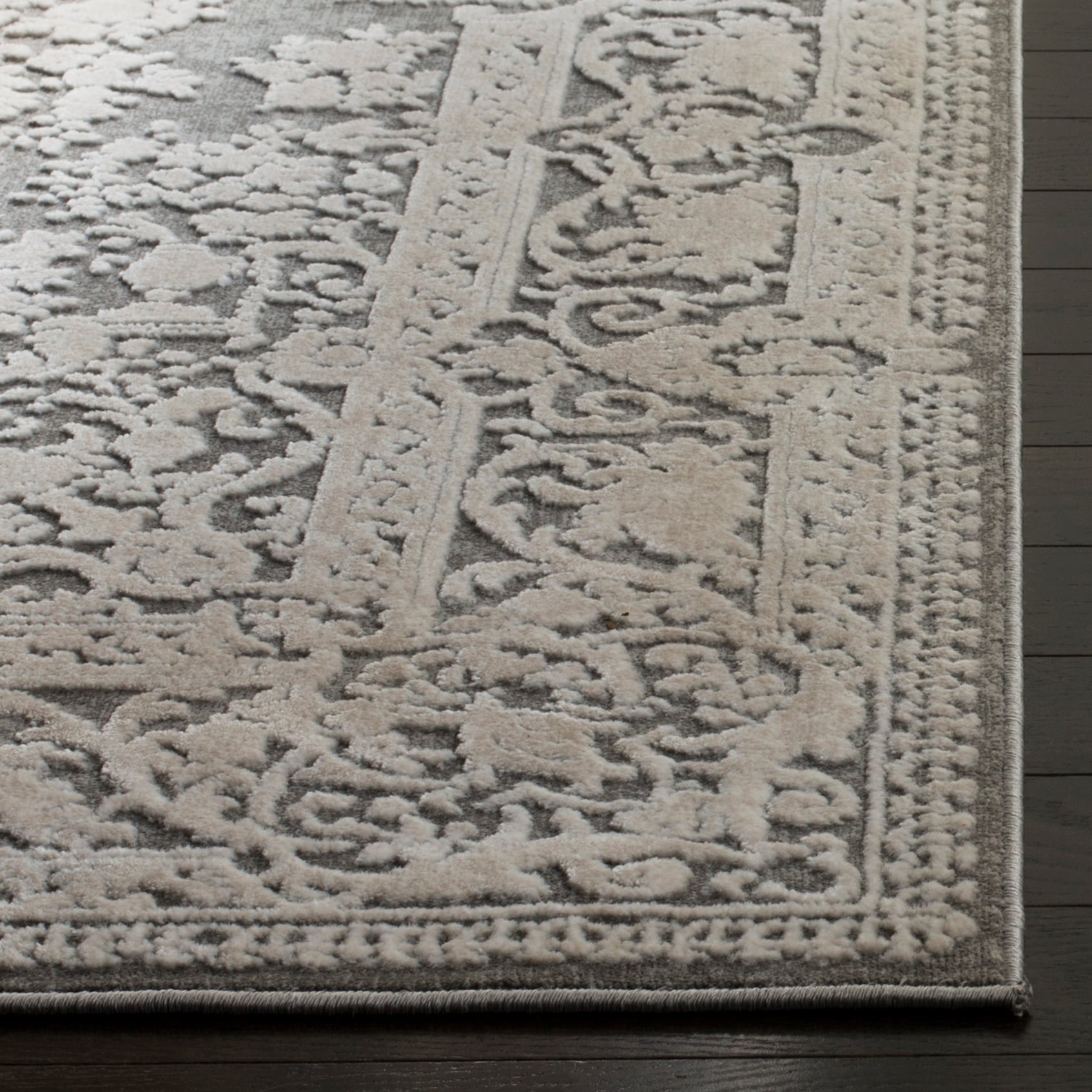 SAFAVIEH Reflection Euna Charmant Tapis Oriental