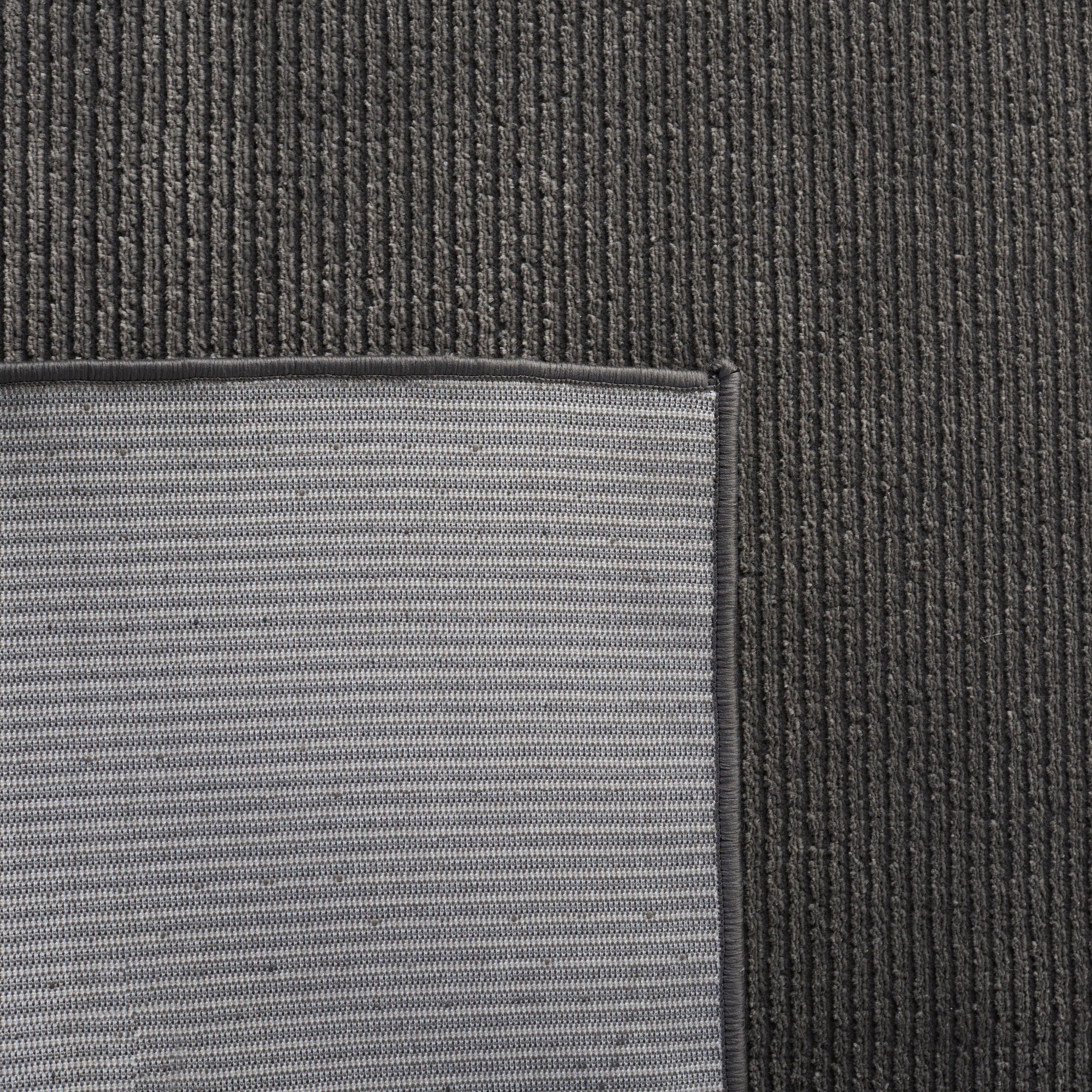 Tapis uni SAFAVIEH Revive Avie