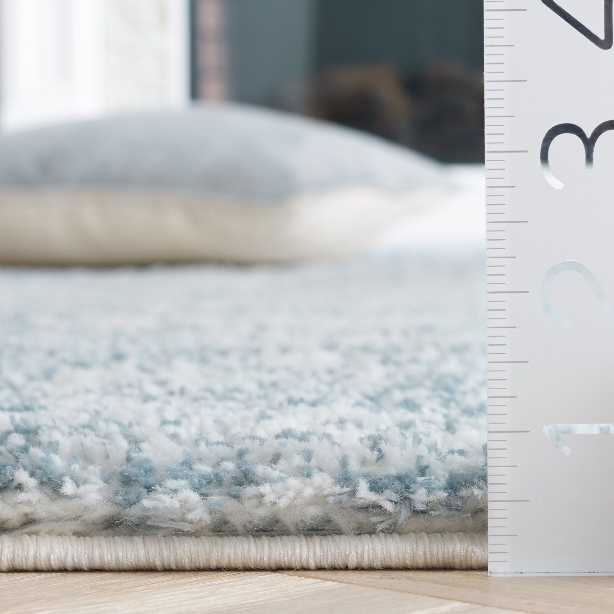 Tapis abstrait SAFAVIEH Tahoe Shag Mahala de 1,2 pouce d'épaisseur