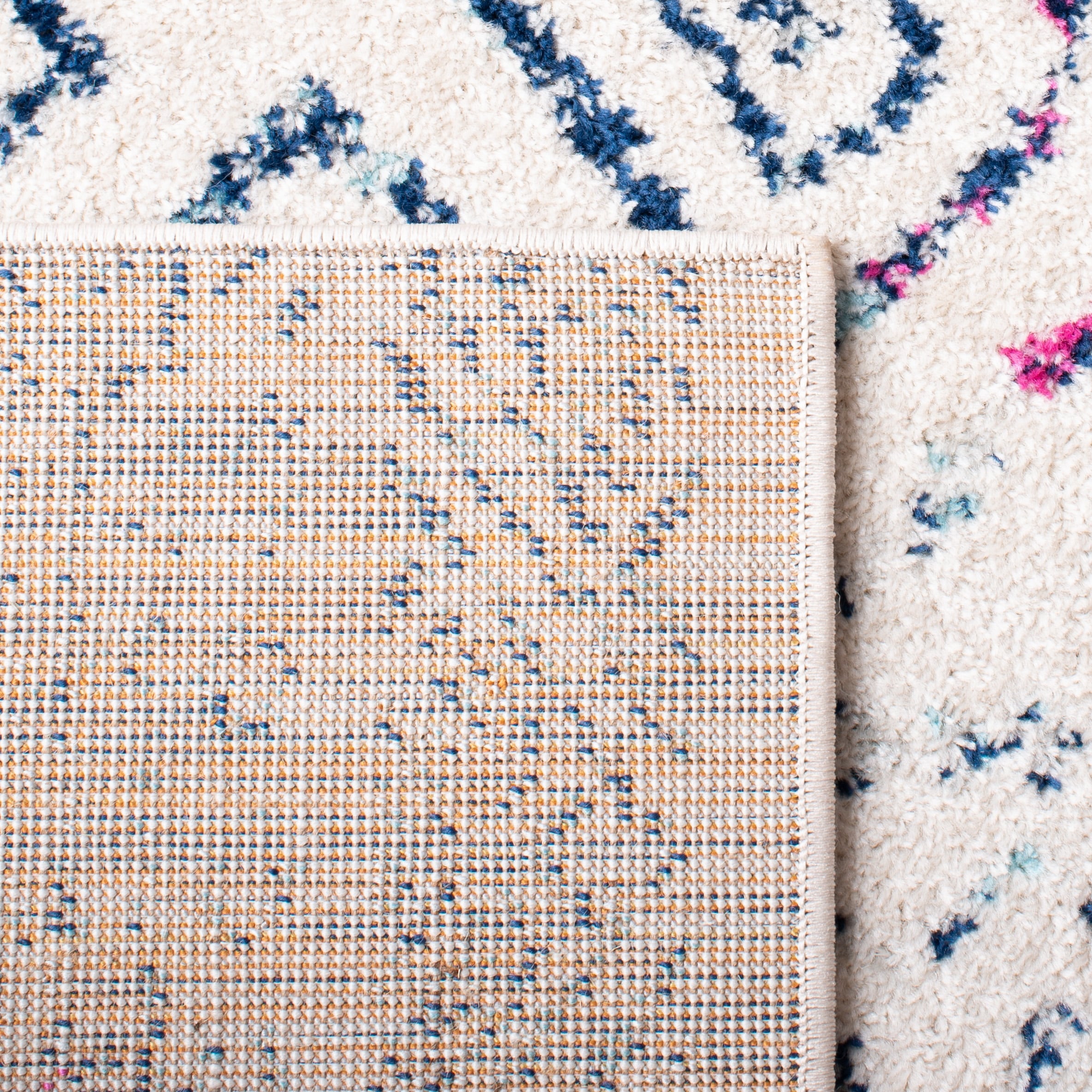 Tapis marocain bohème vieilli SAFAVIEH Tulum Vassilia