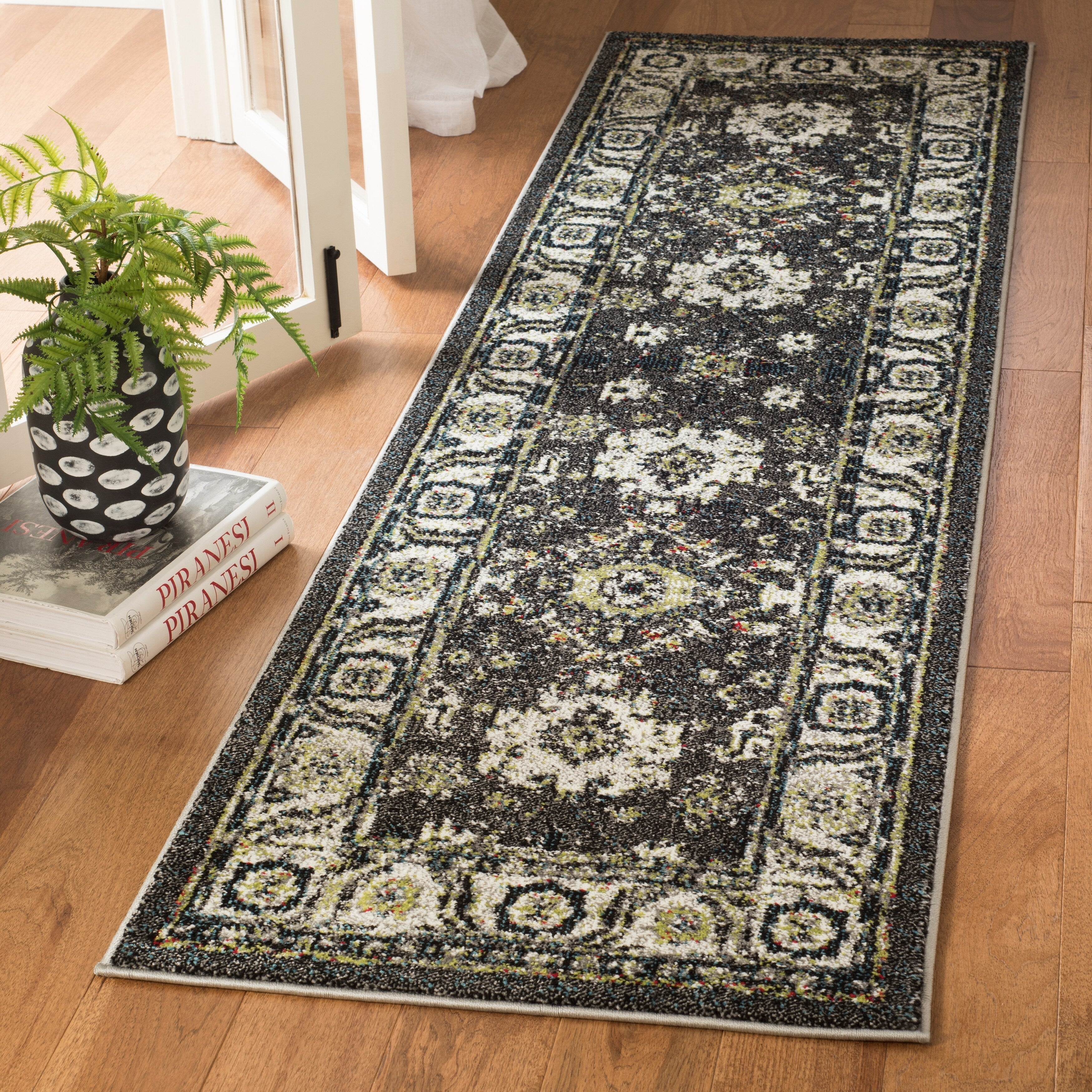Tapis oriental traditionnel SAFAVIEH Vintage Hamadan Bridget