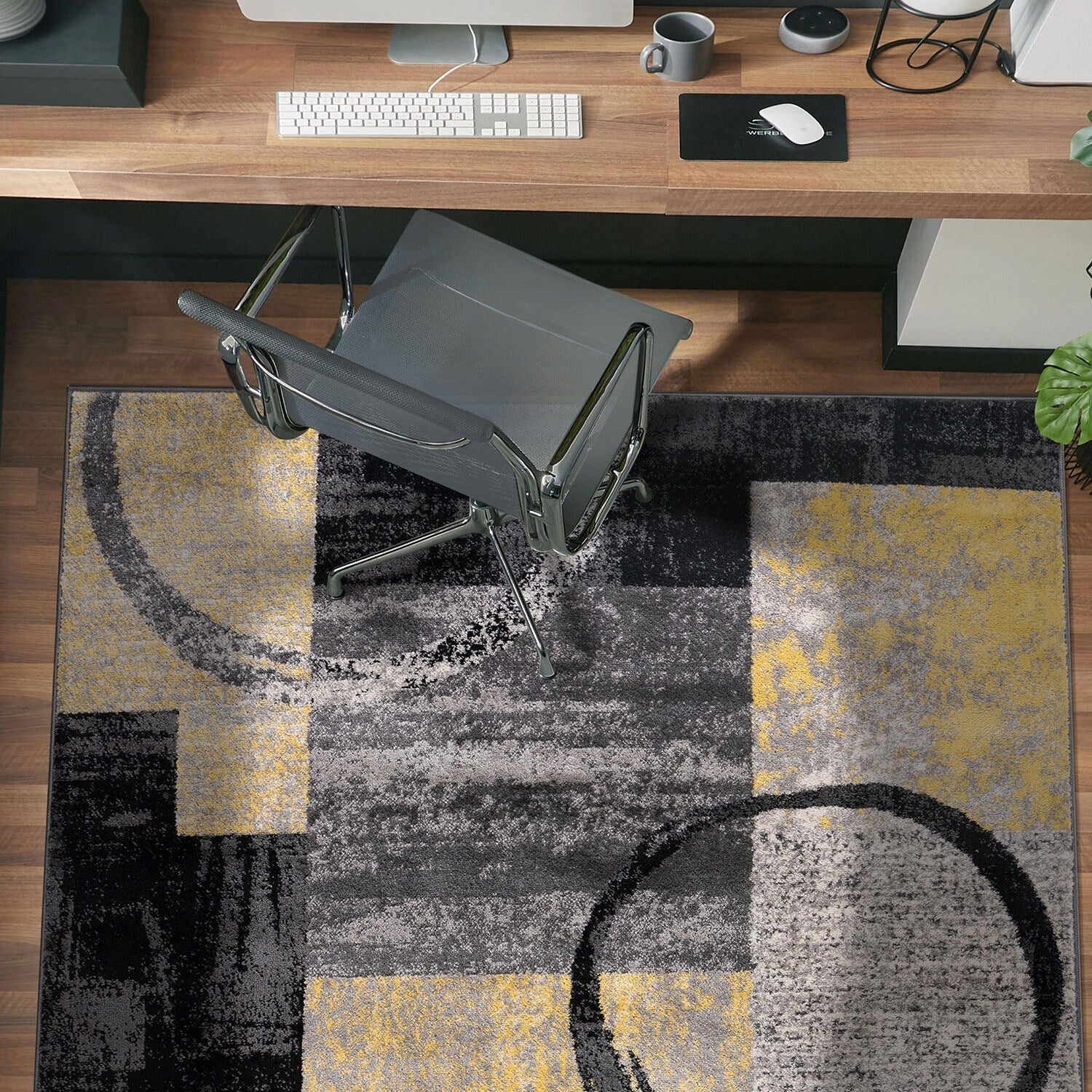 Tapis circulaire abstrait en polypropylène fabriqué à la machine, World Rug Gallery