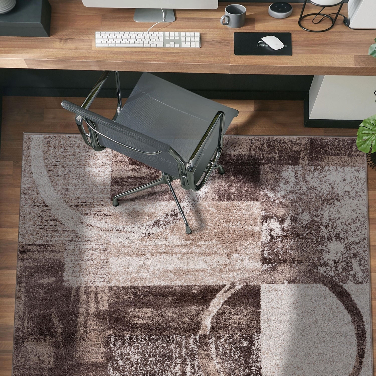 Tapis circulaire abstrait en polypropylène fabriqué à la machine, World Rug Gallery