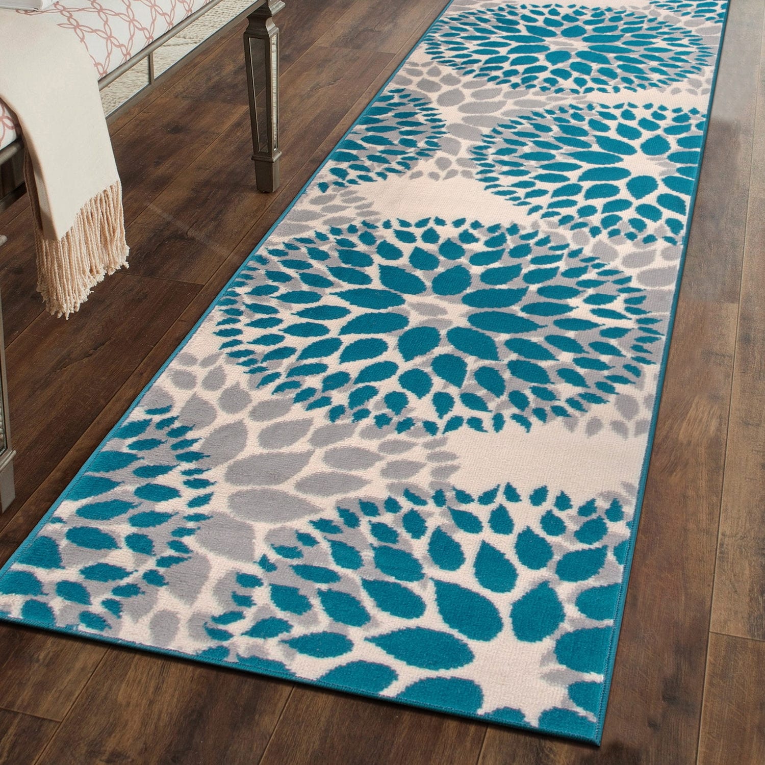 Tapis moderne à motifs floraux circulaires de la World Rug Gallery